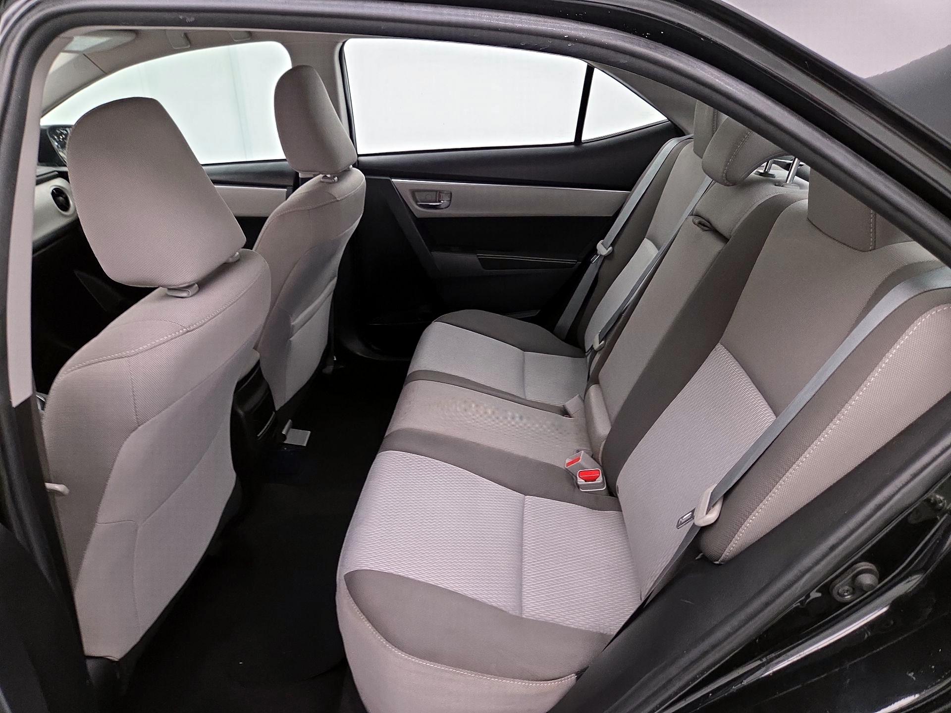 Thumbnail: 2019 Toyota Corolla - 19