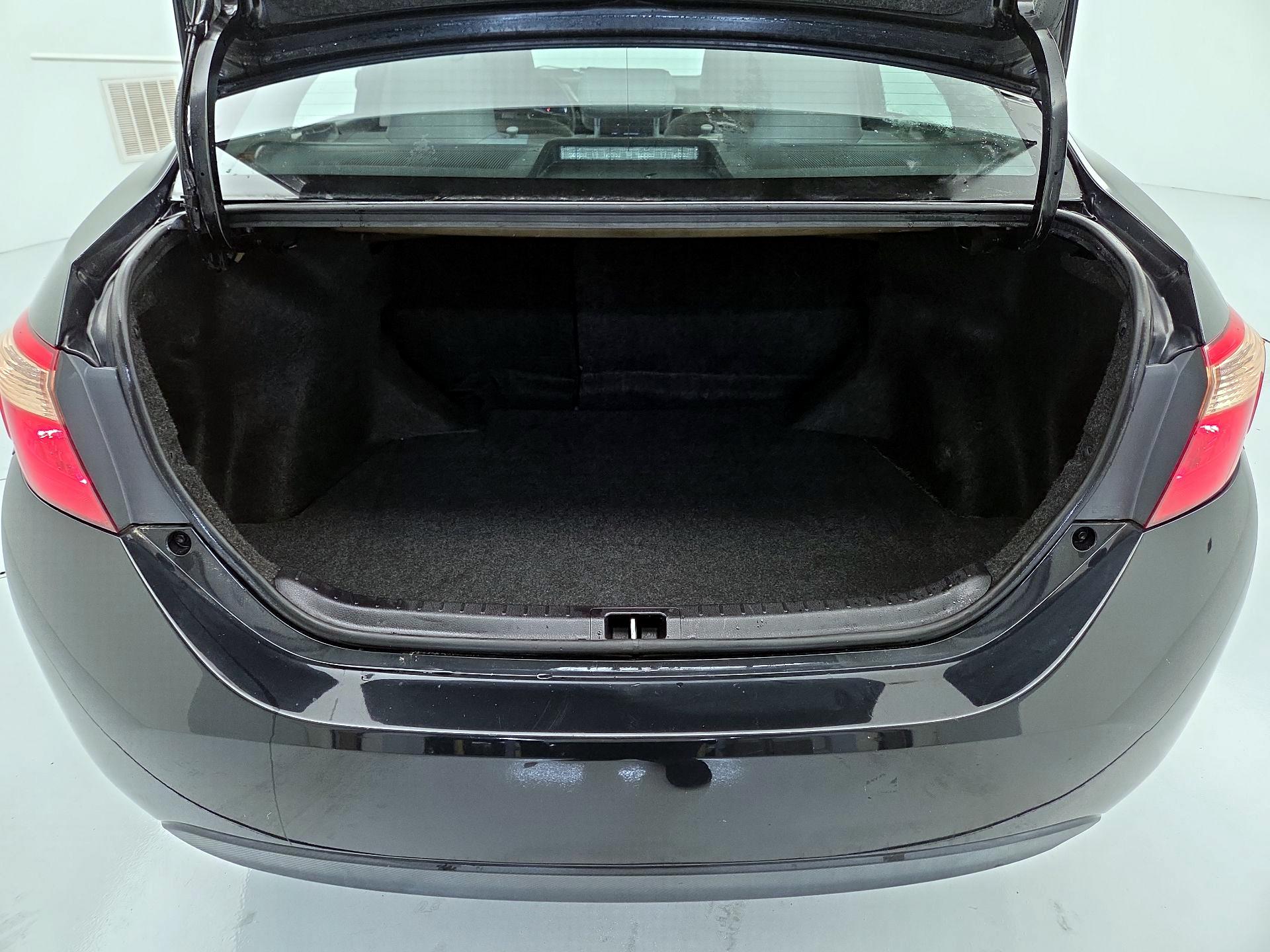 Thumbnail: 2019 Toyota Corolla - 20