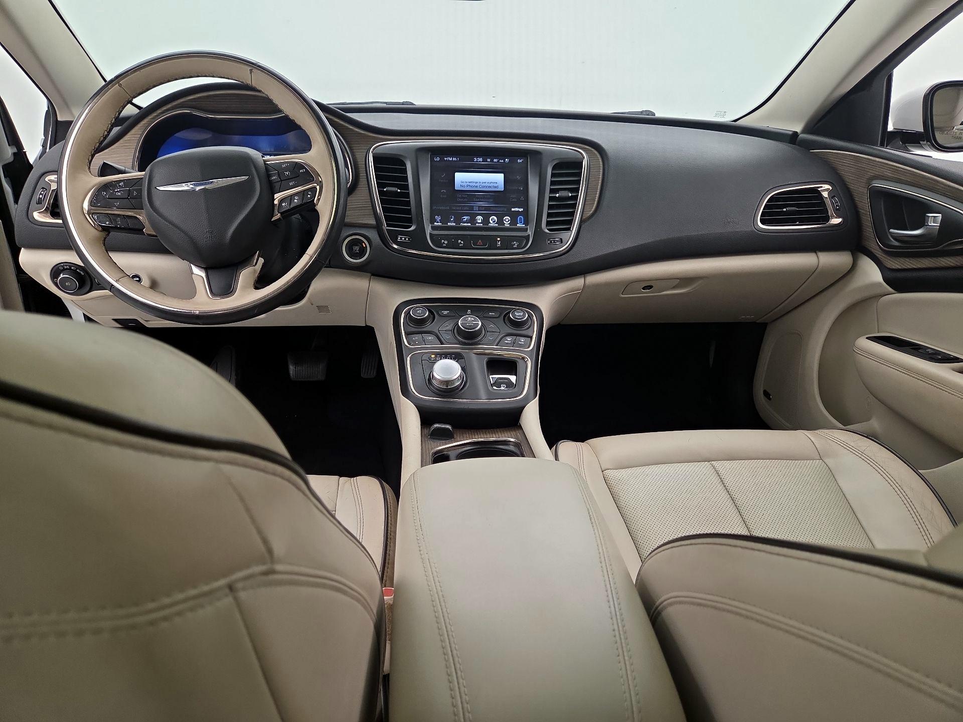 Thumbnail: 2015 Chrysler 200 - 9