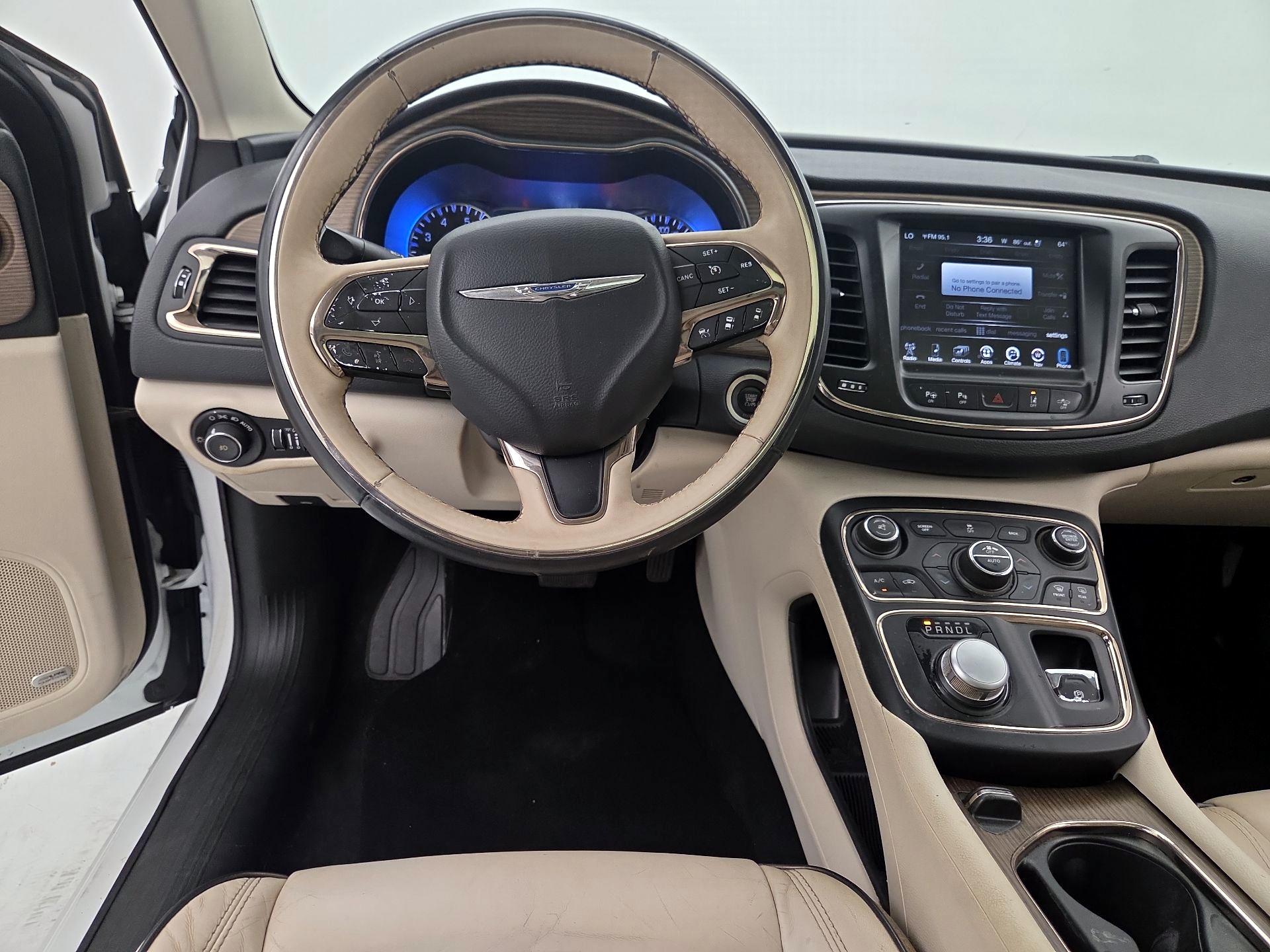Thumbnail: 2015 Chrysler 200 - 10
