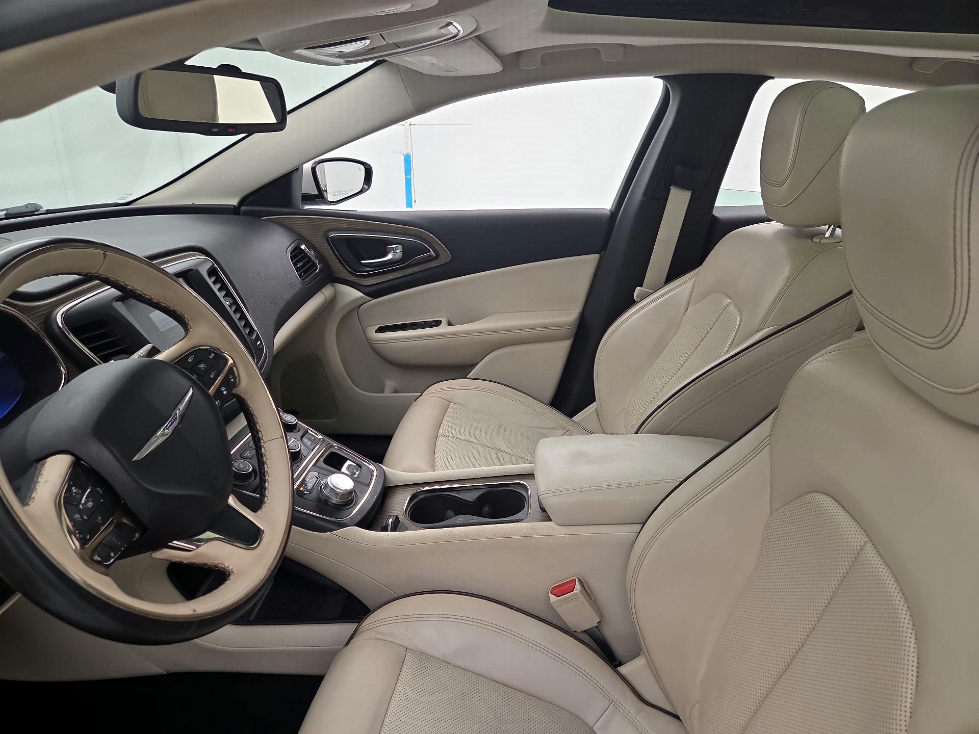 Thumbnail: 2015 Chrysler 200 - 18