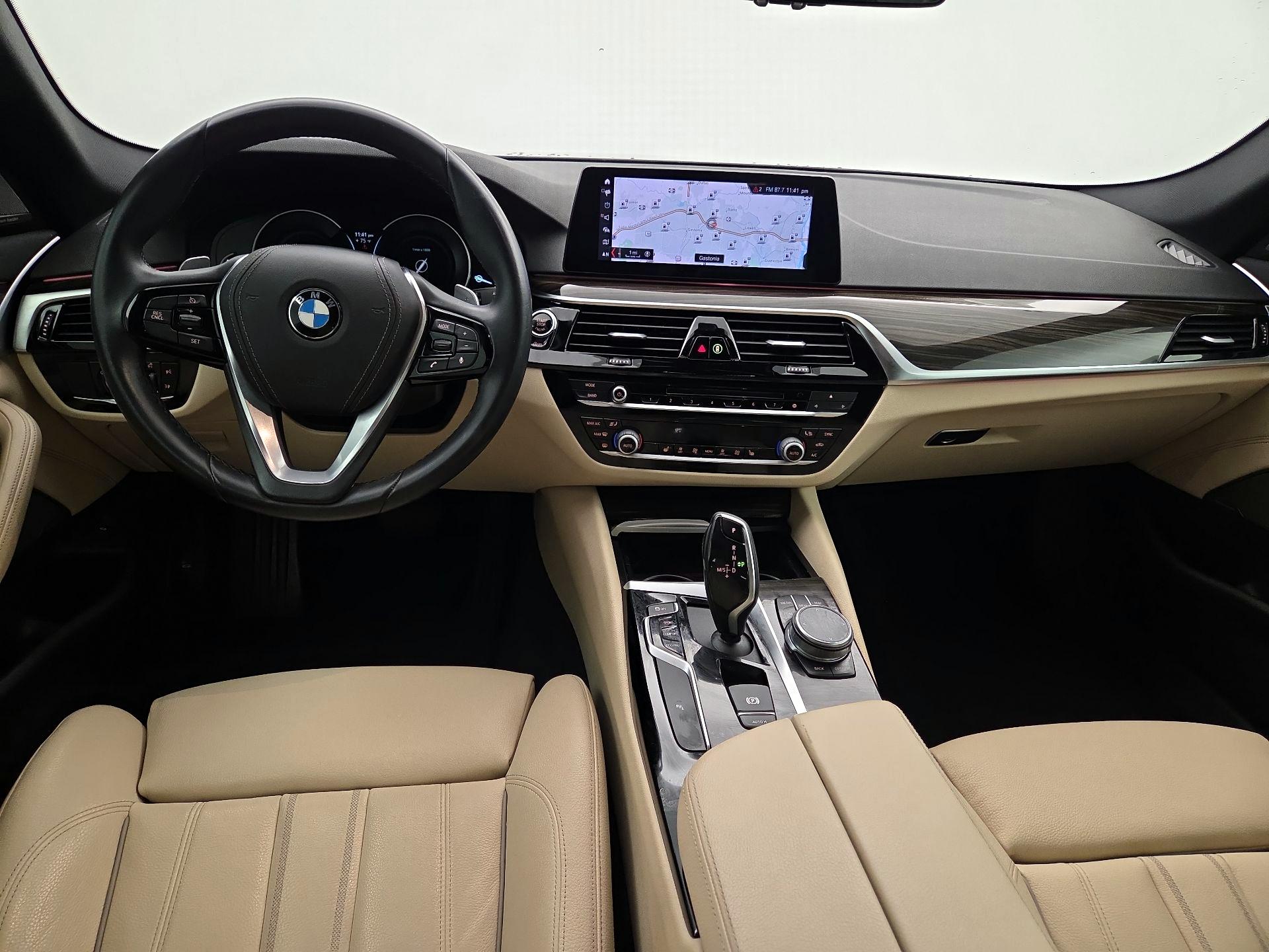 Thumbnail: 2019 BMW 5 Series - 9
