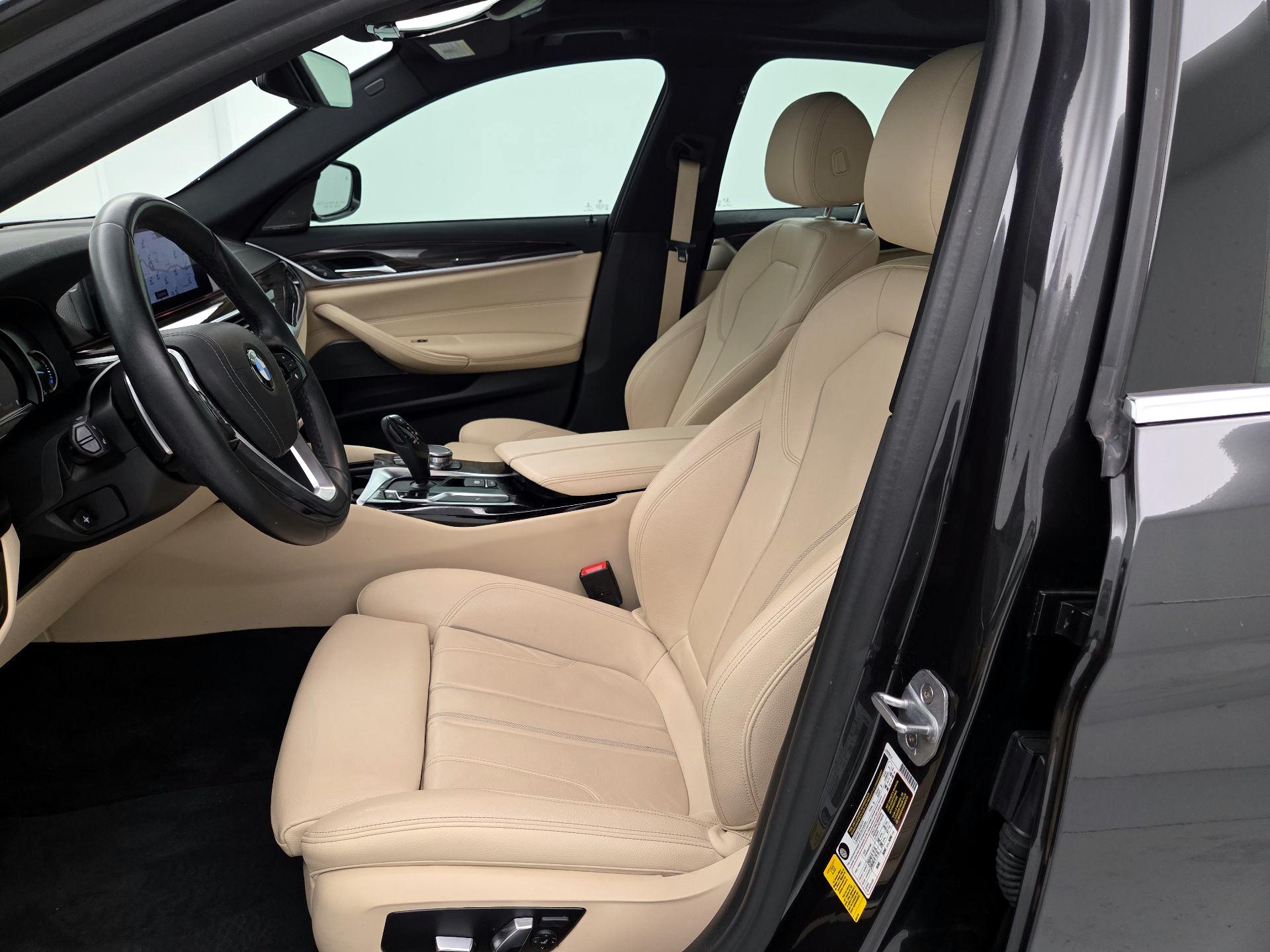 Thumbnail: 2019 BMW 5 Series - 11