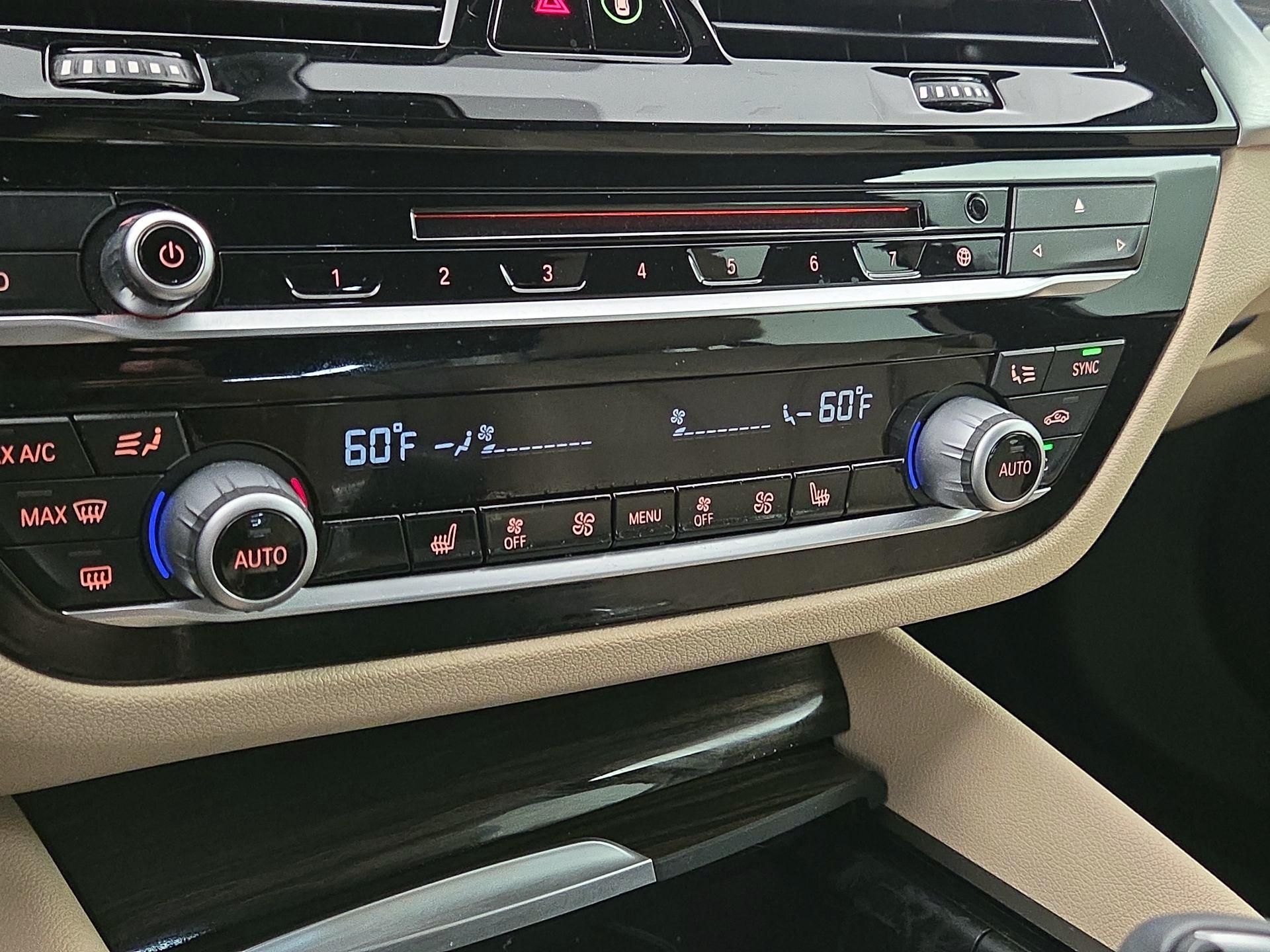 Thumbnail: 2019 BMW 5 Series - 17