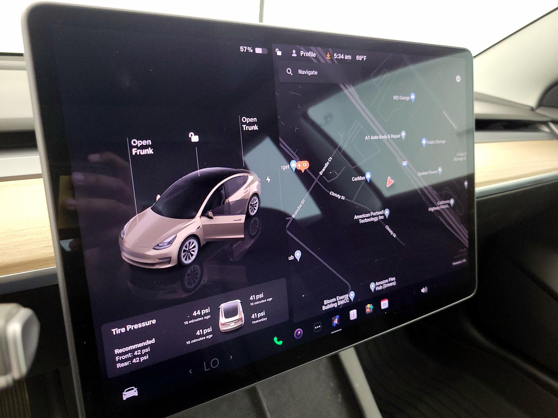 Thumbnail: 2022 Tesla Model 3 - 13