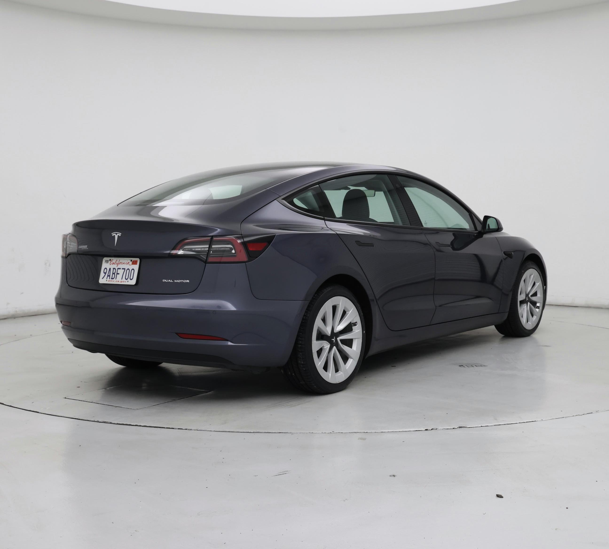 Thumbnail: 2022 Tesla Model 3 - 8