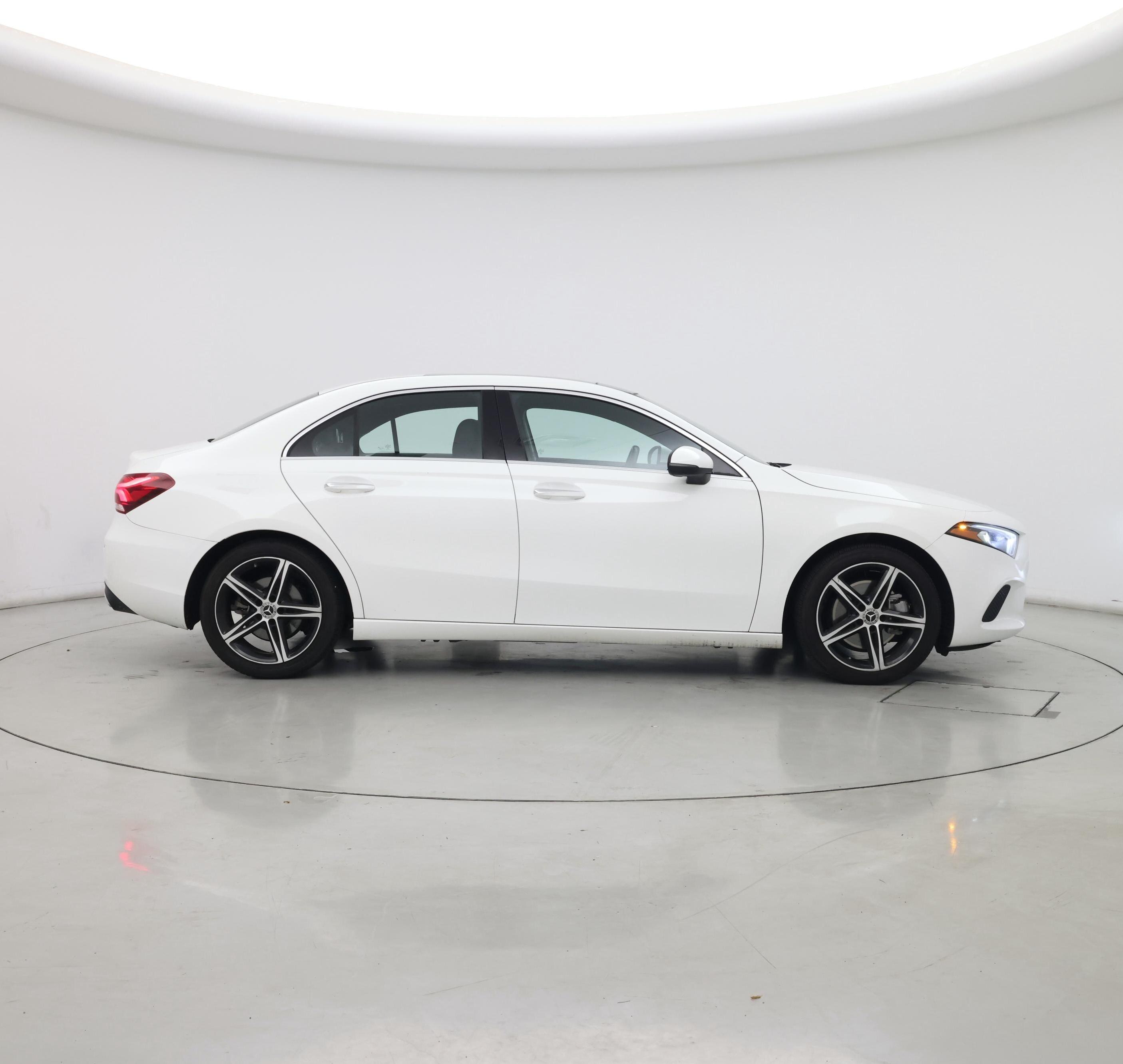 Thumbnail: 2019 Mercedes-Benz A-Class - 7