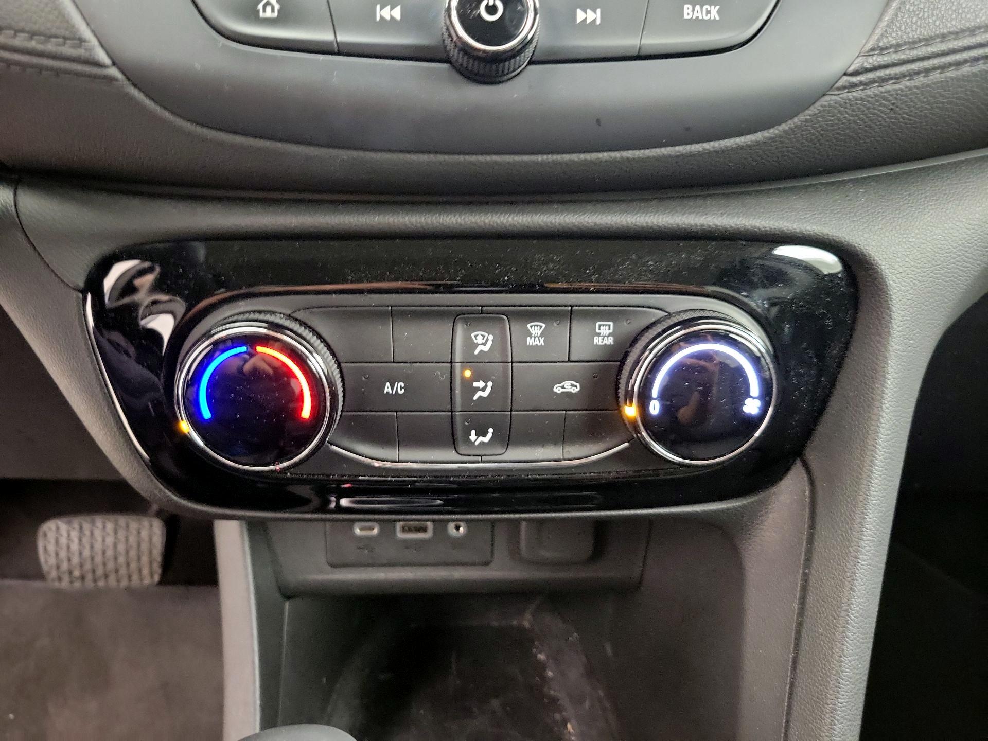 Thumbnail: 2022 Buick Encore GX - 16