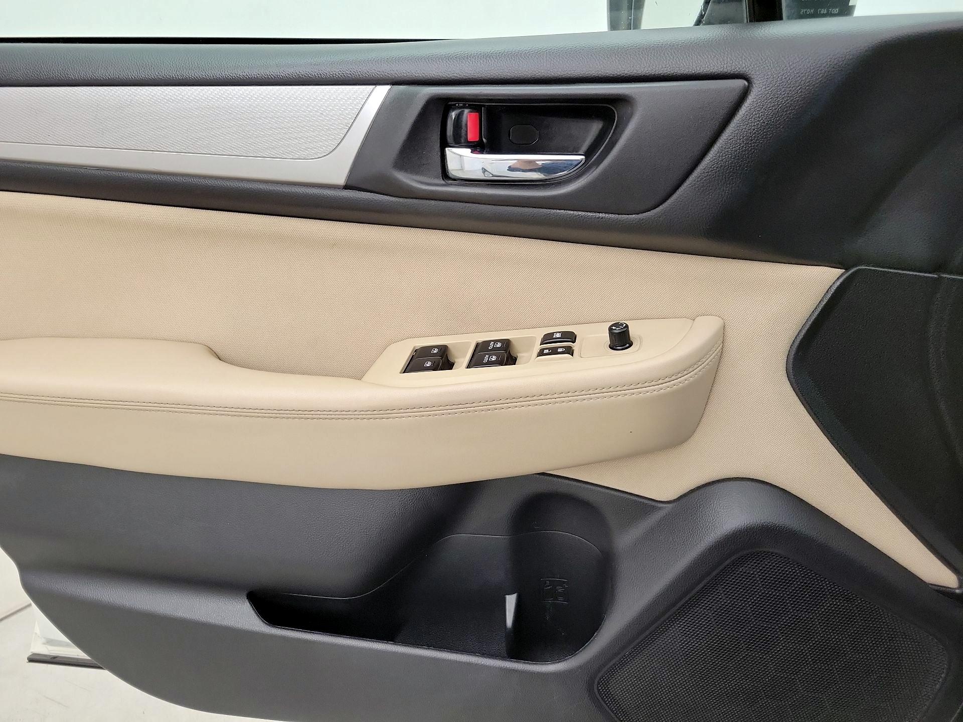 Thumbnail: 2018 Subaru Outback - 12