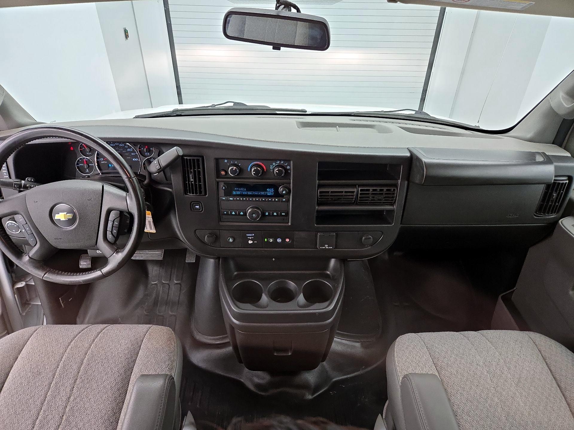 Thumbnail: 2022 Chevrolet Express - 9