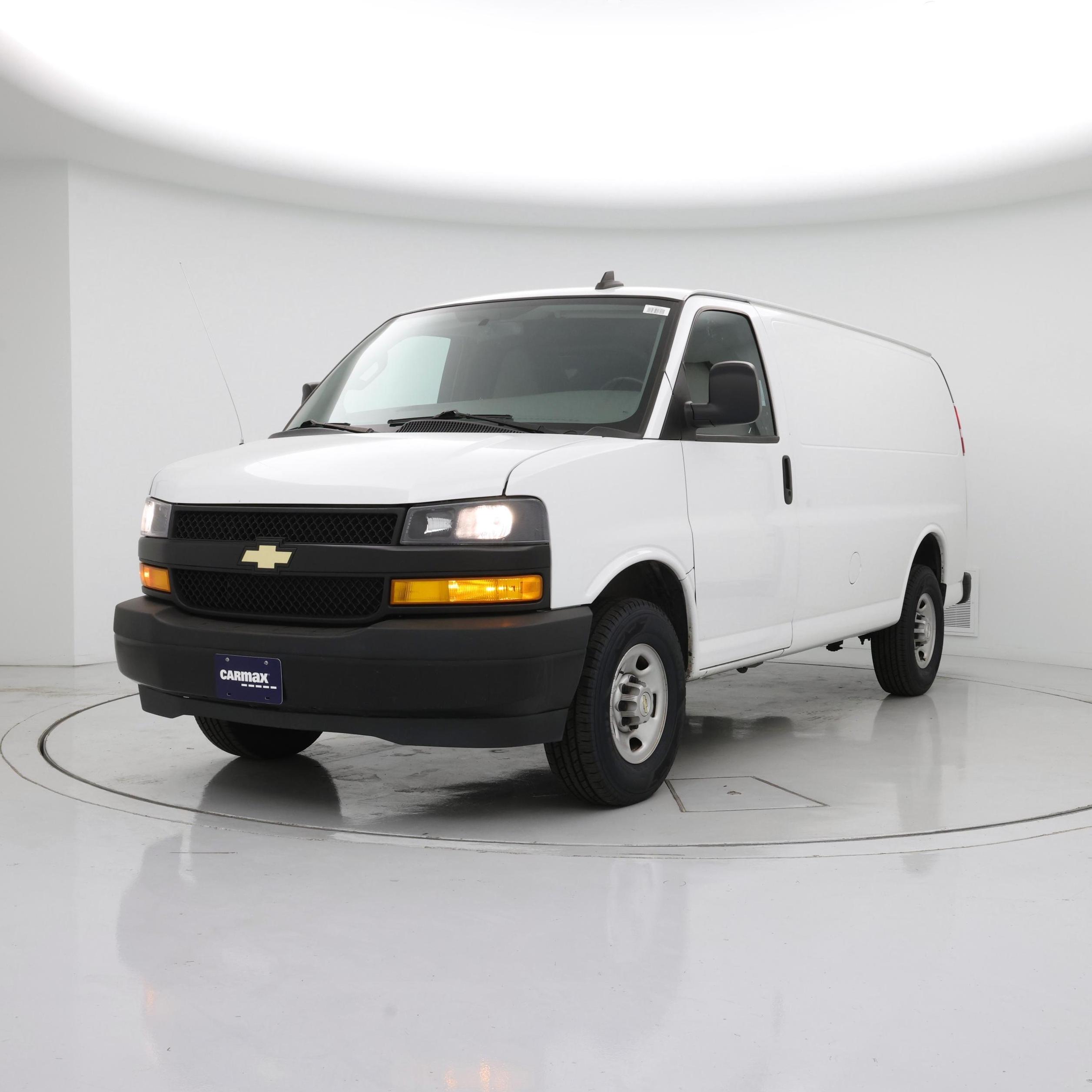Thumbnail: 2022 Chevrolet Express - 4