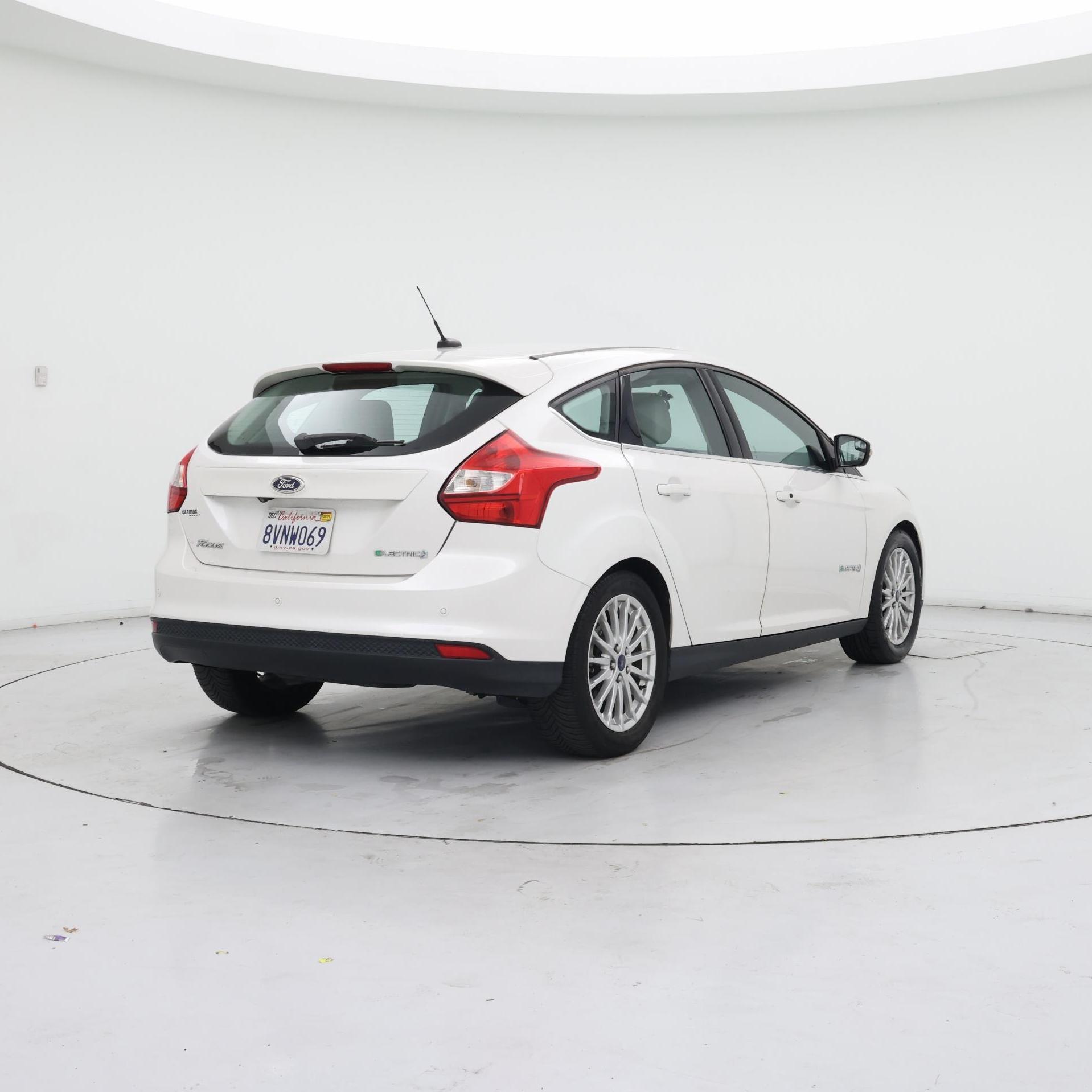 Thumbnail: 2014 Ford Focus - 8