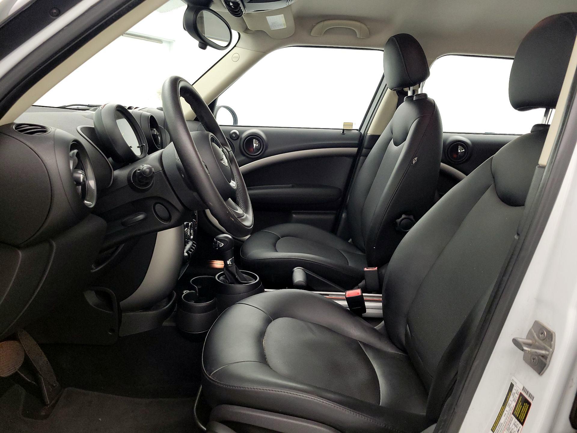 Thumbnail: 2015 MINI Cooper Countryman - 11