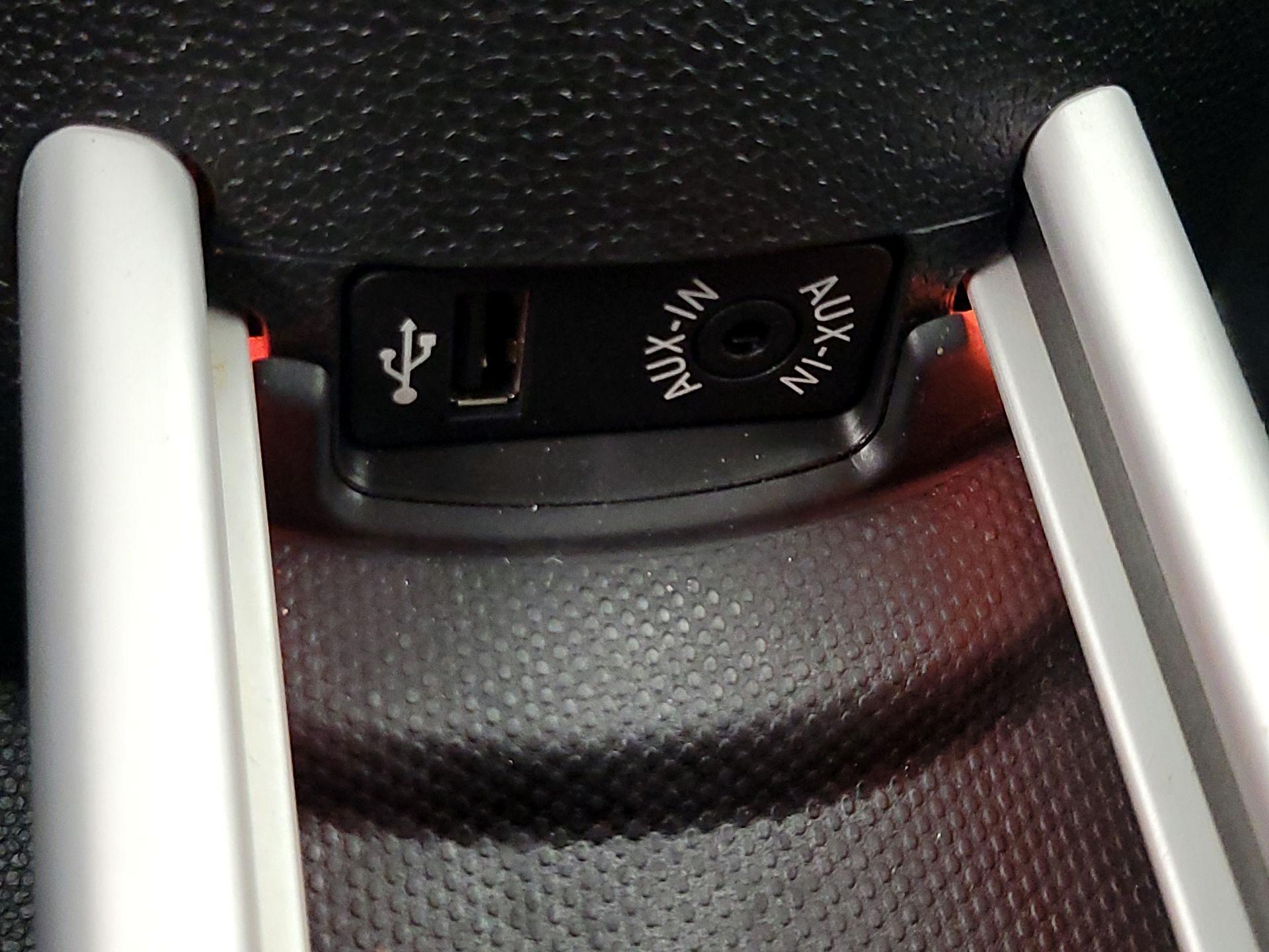 Thumbnail: 2015 MINI Cooper Countryman - 16