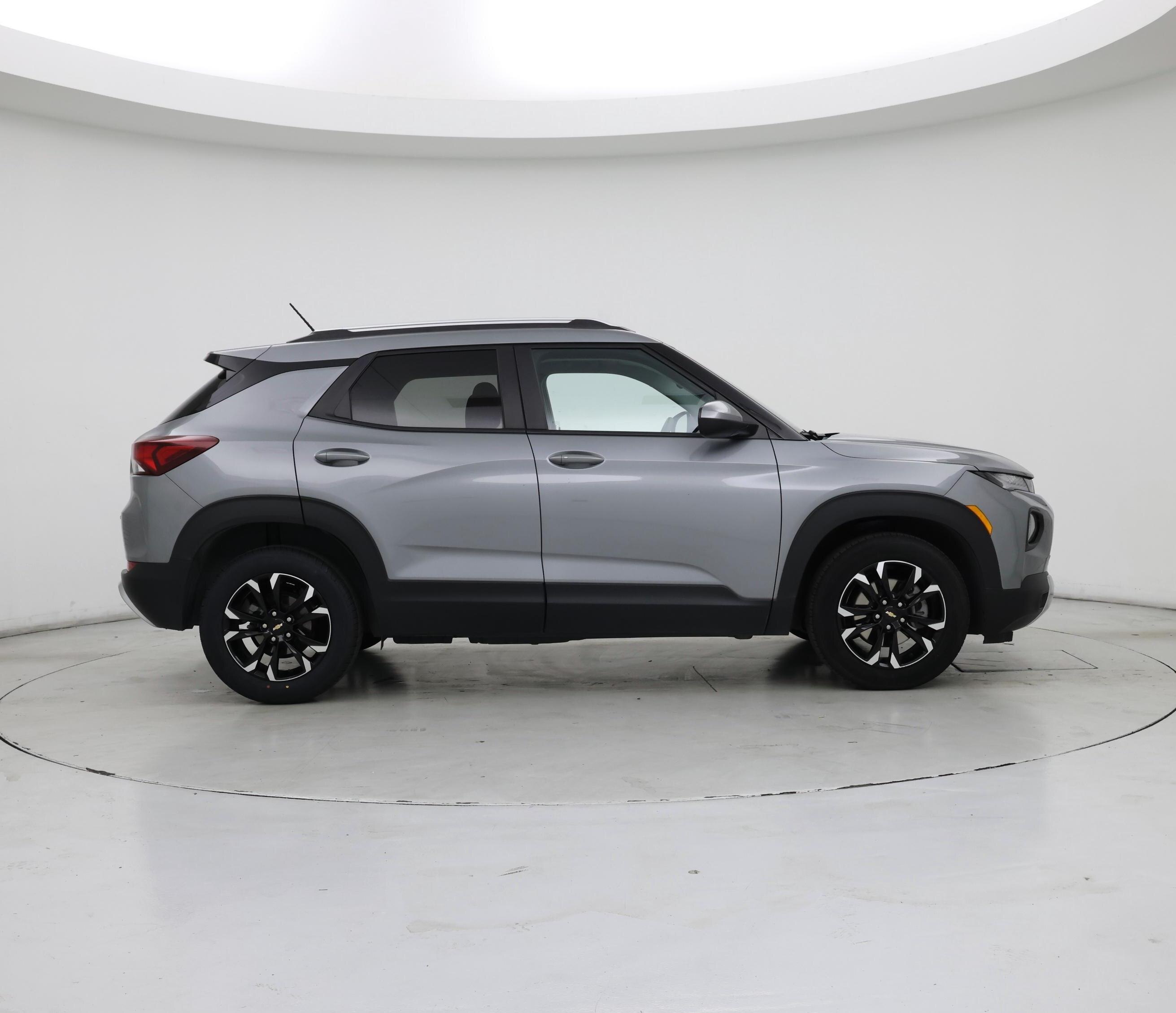 Thumbnail: 2023 Chevrolet TrailBlazer - 7