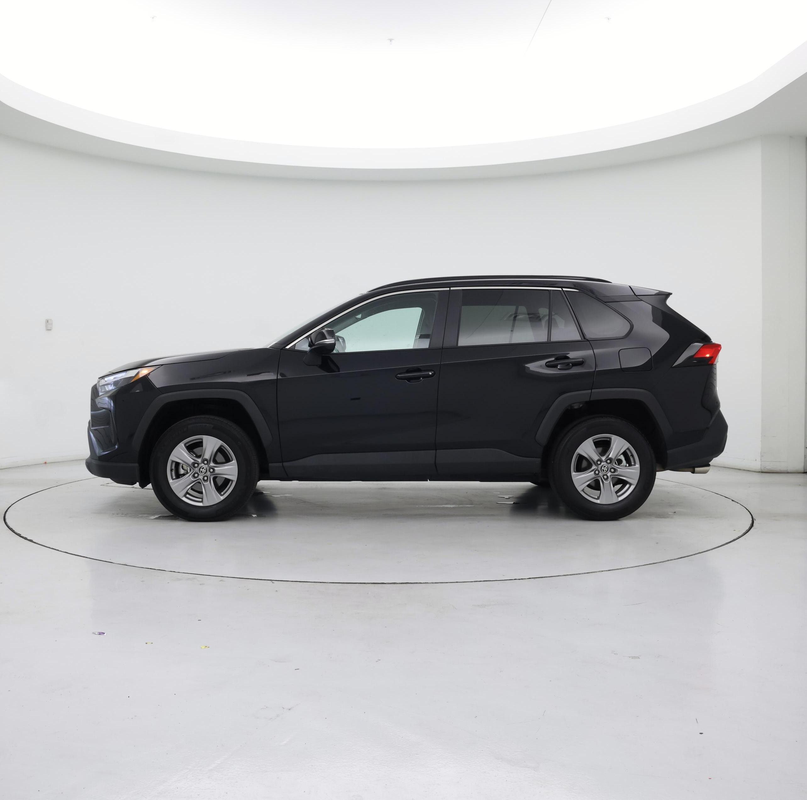 Thumbnail: 2024 Toyota RAV4 - 3