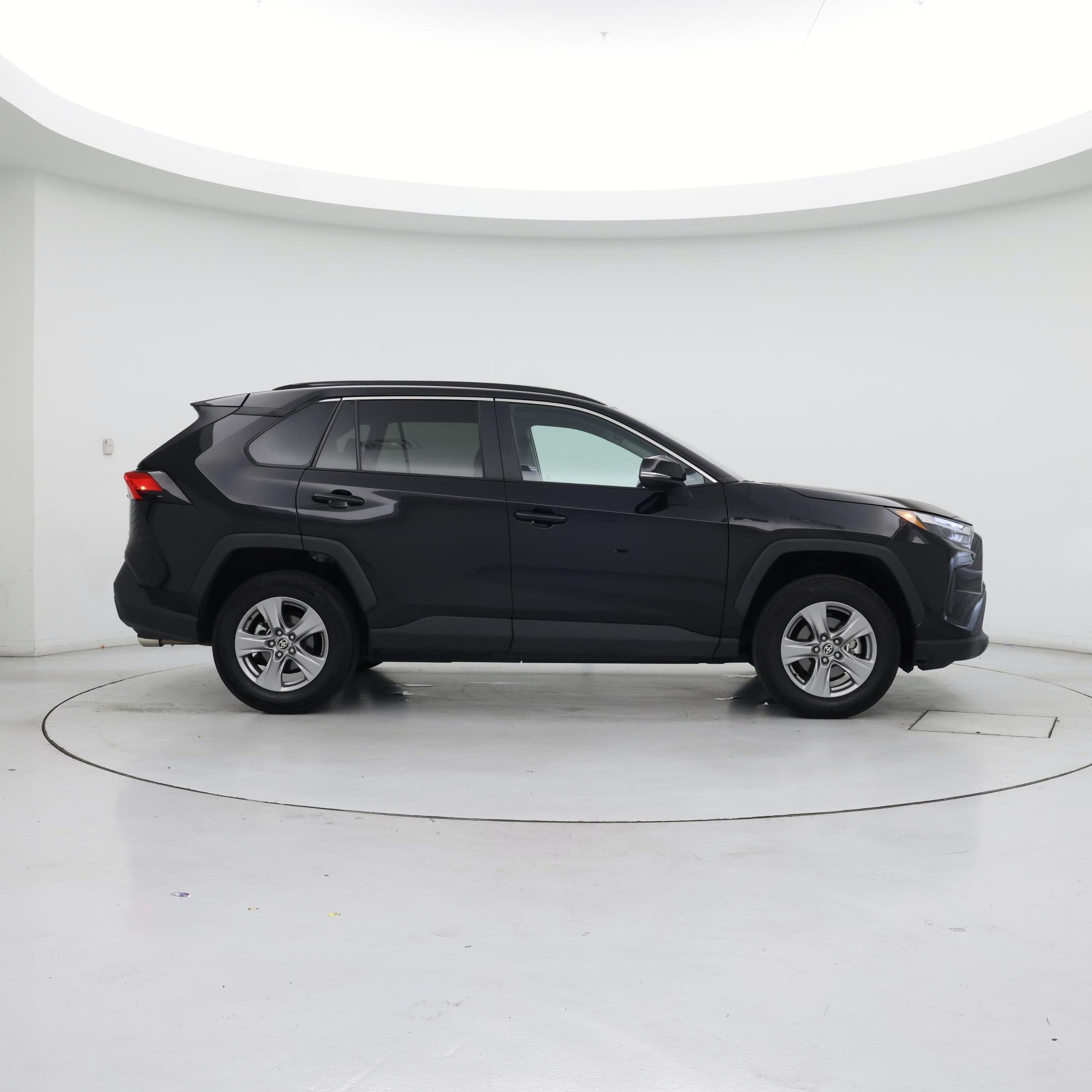 Thumbnail: 2024 Toyota RAV4 - 7
