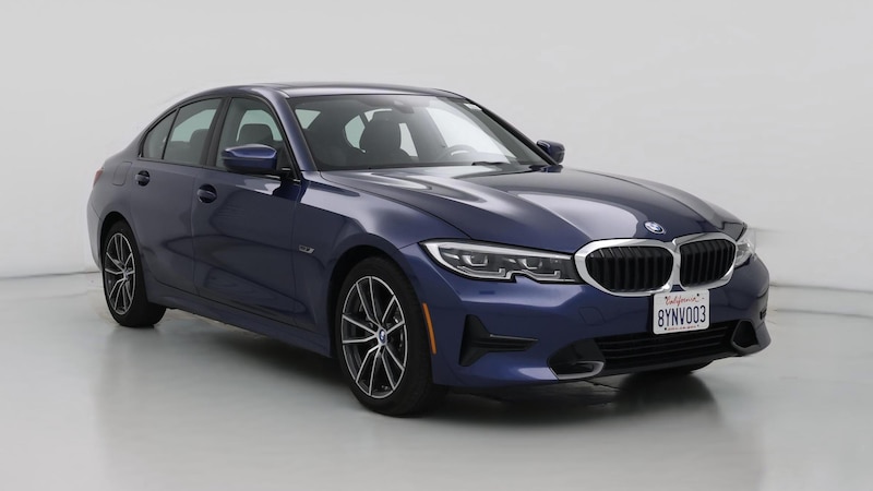 2022 BMW 3 Series 330i Hero Image