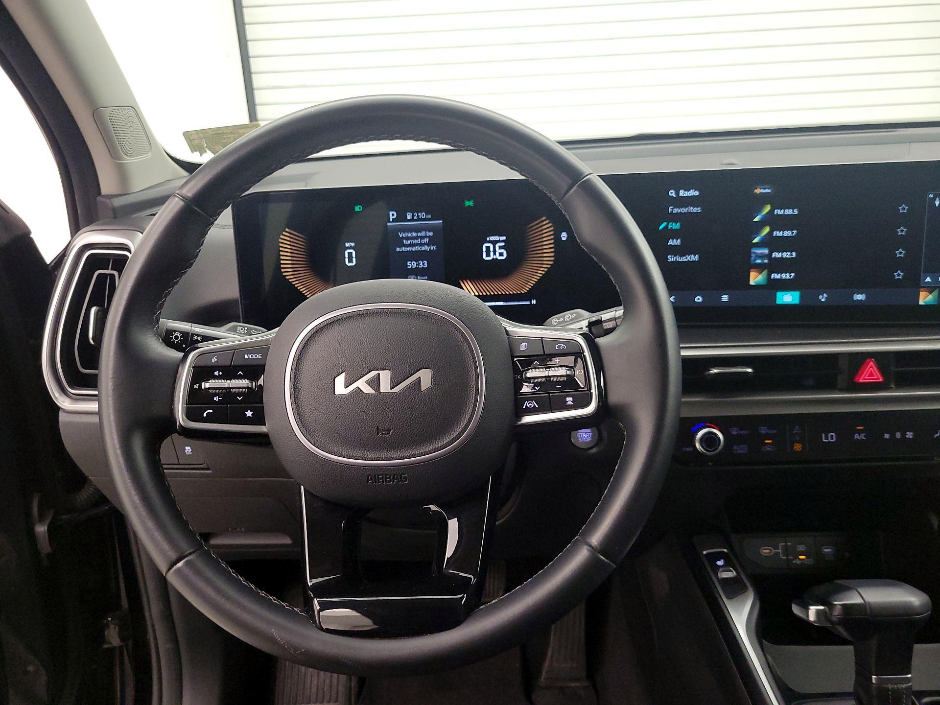 Thumbnail: 2024 Kia Sorento - 10