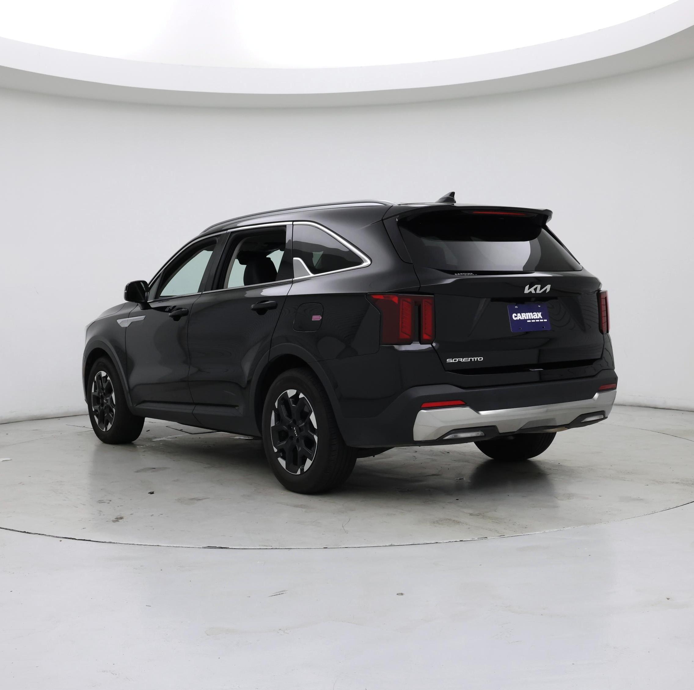 Thumbnail: 2024 Kia Sorento - 2