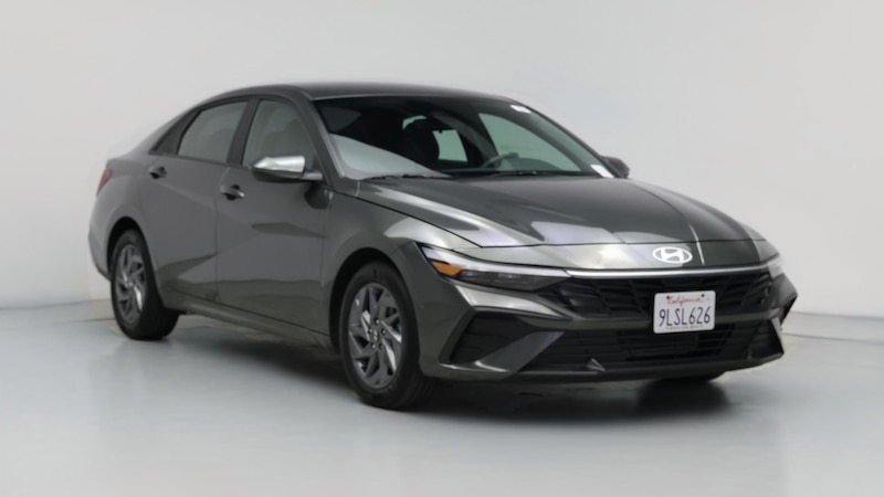 2024 Hyundai Elantra SEL Hero Image