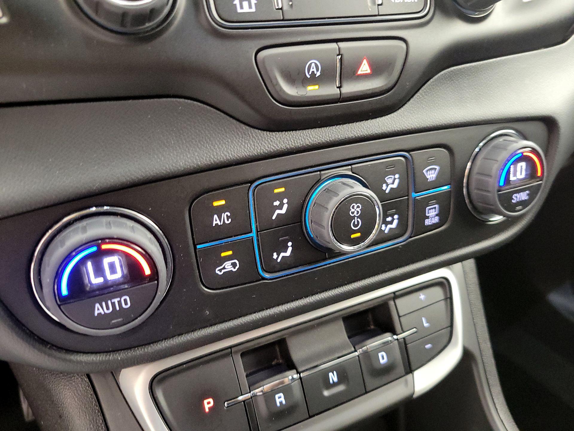 Thumbnail: 2023 GMC Terrain - 16