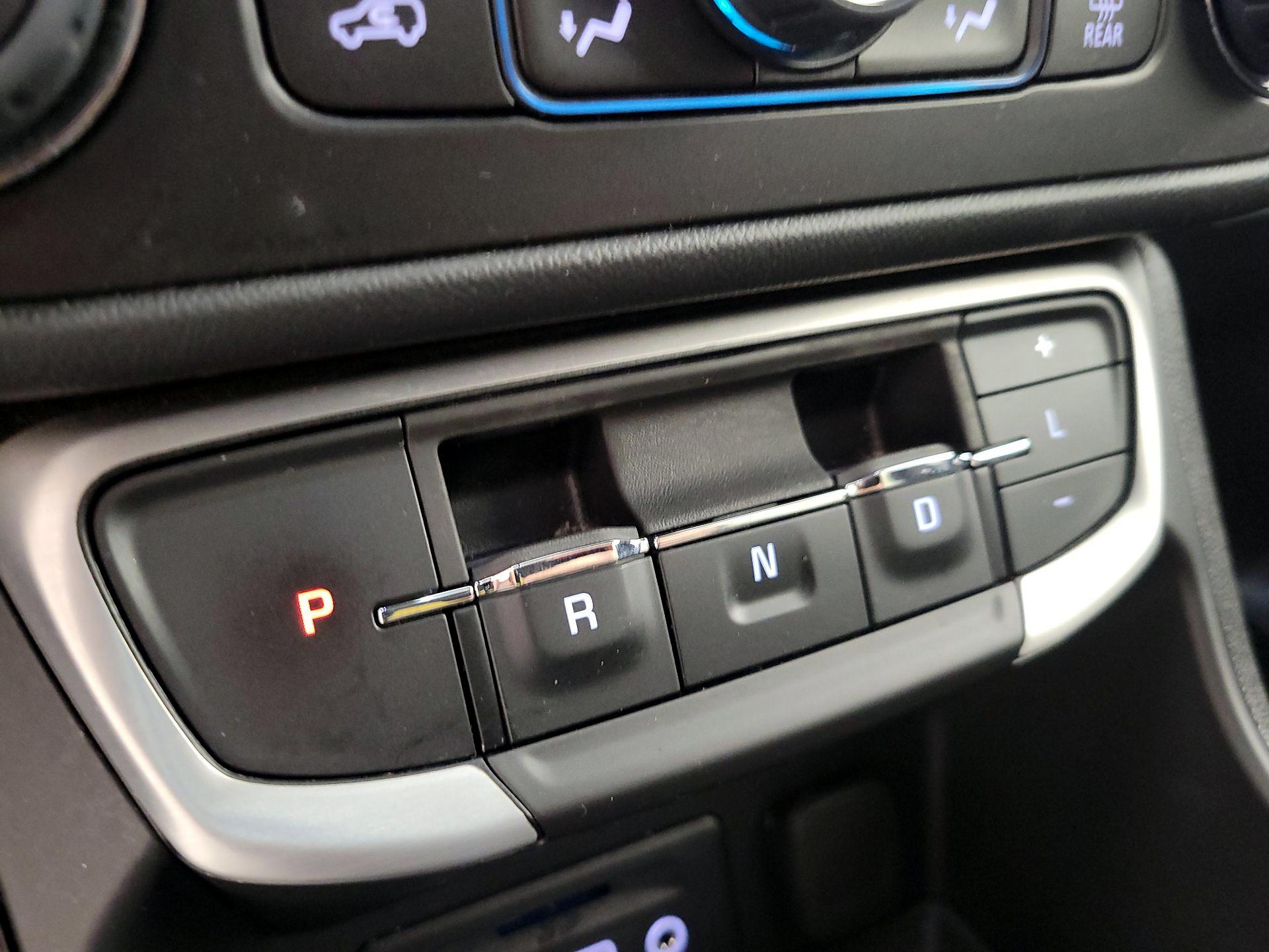 Thumbnail: 2023 GMC Terrain - 17
