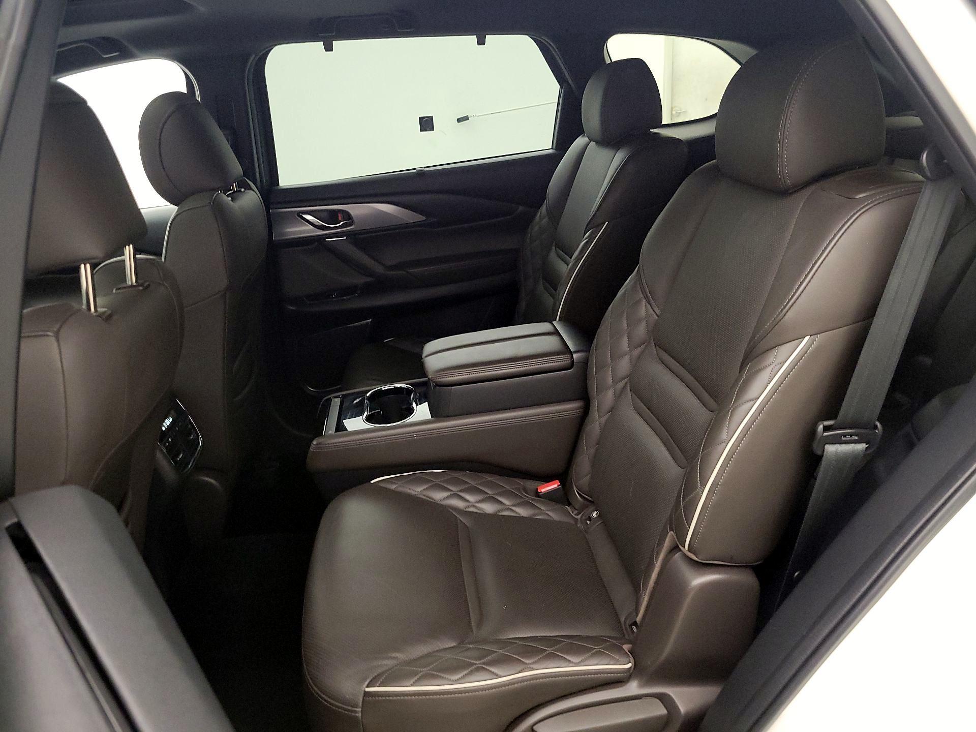 Thumbnail: 2022 Mazda CX-9 - 17