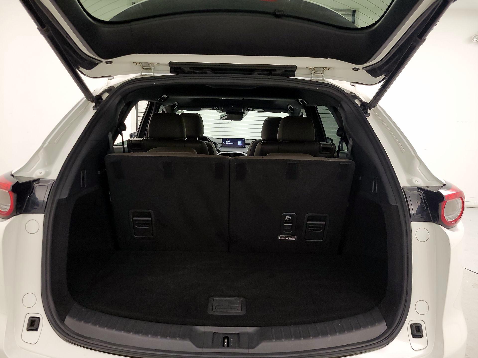 Thumbnail: 2022 Mazda CX-9 - 18