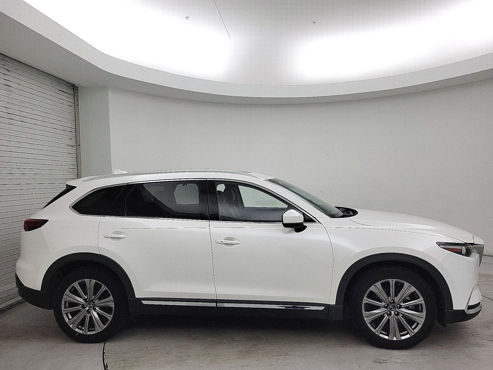 Thumbnail: 2022 Mazda CX-9 - 4