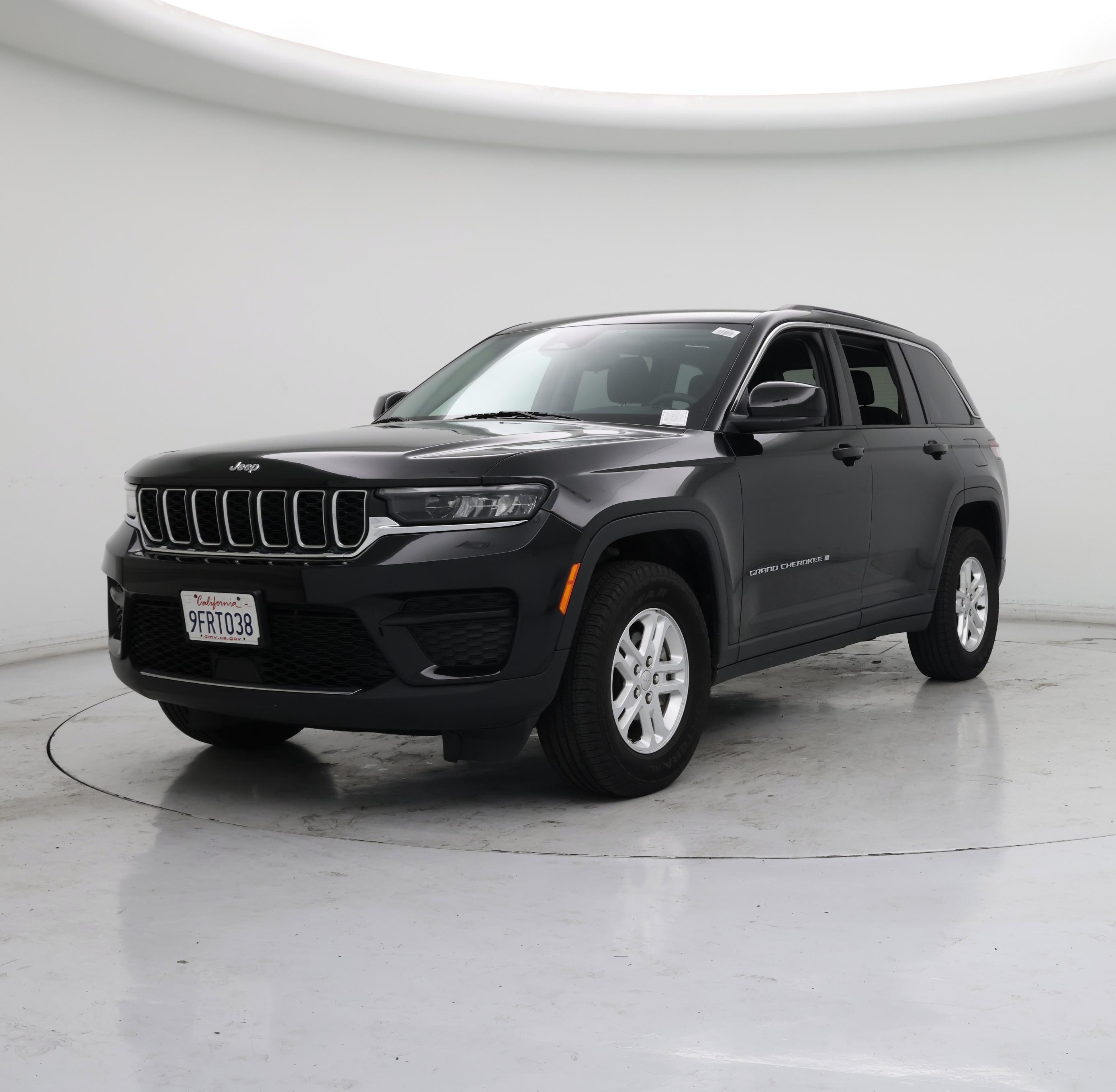 Thumbnail: 2023 Jeep Grand Cherokee - 4