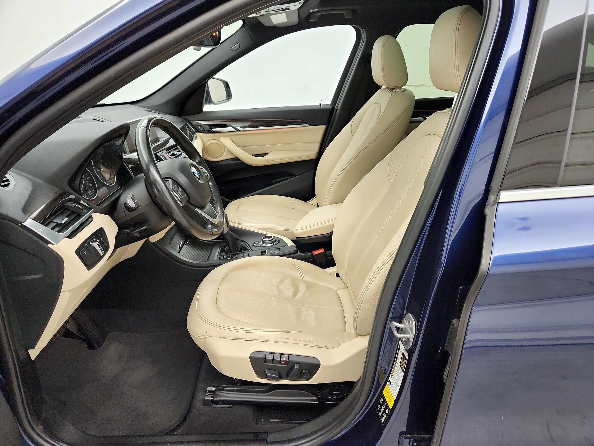 Thumbnail: 2018 BMW X1 - 11