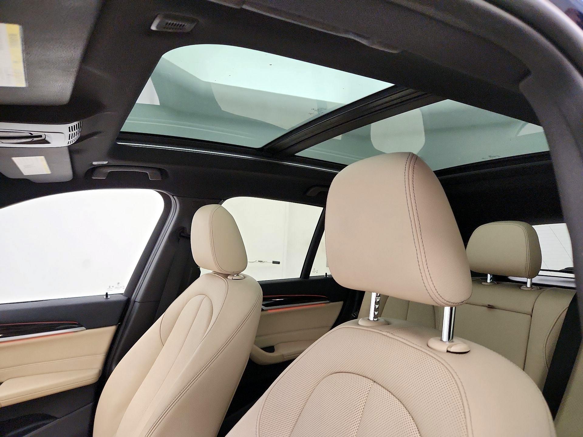 Thumbnail: 2018 BMW X1 - 20