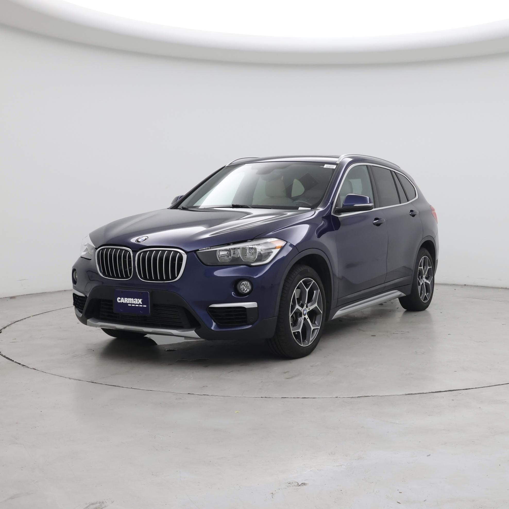 Thumbnail: 2018 BMW X1 - 4