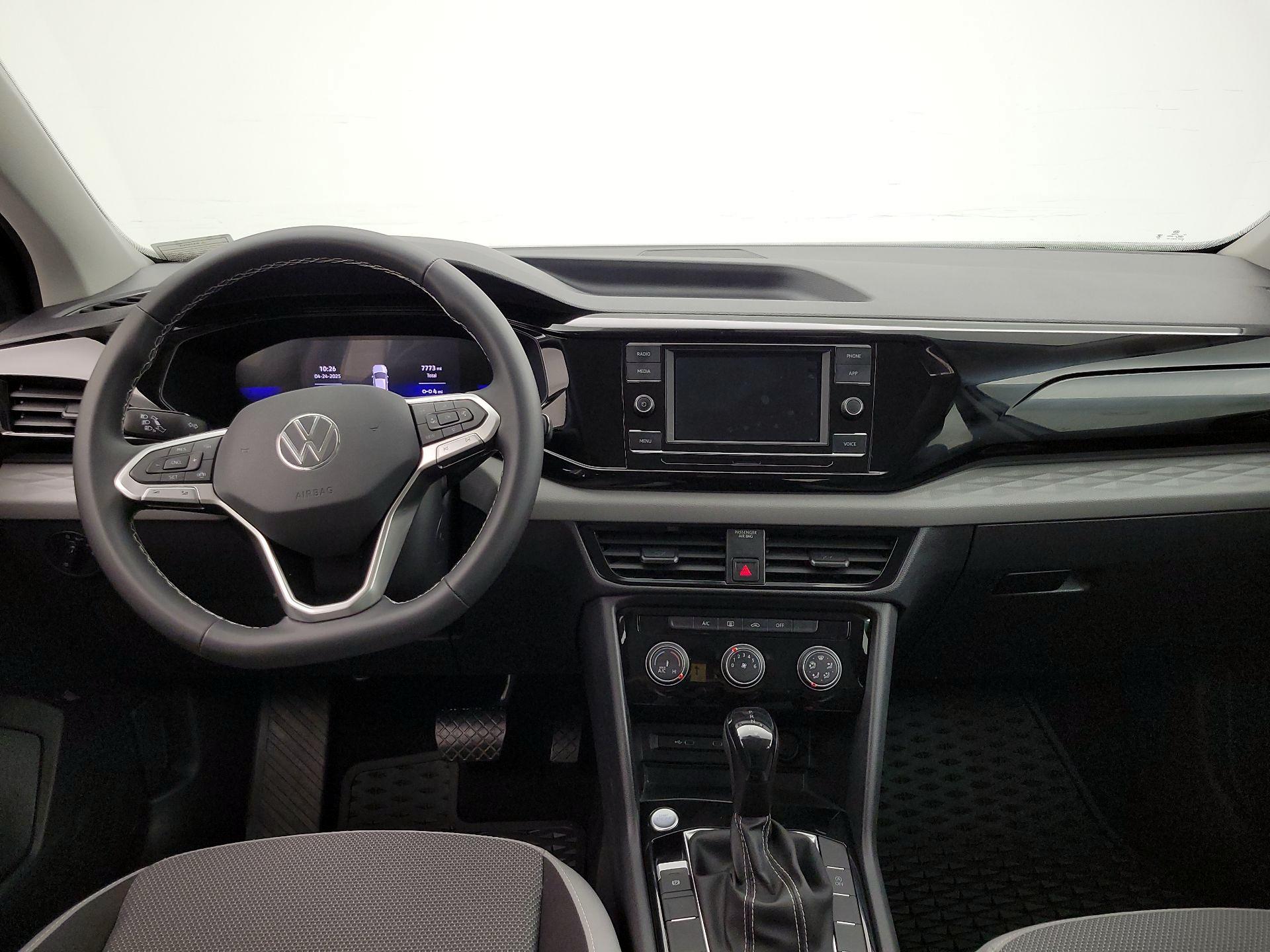 Thumbnail: 2023 Volkswagen Taos - 9