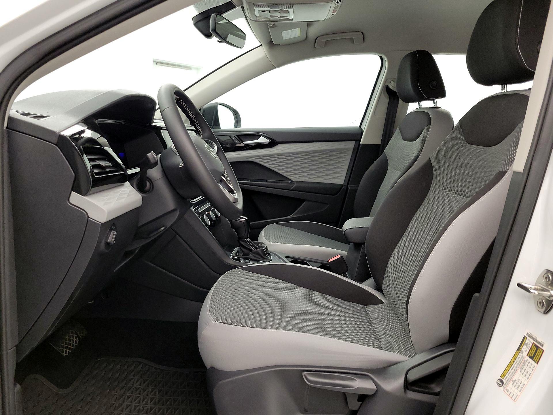 Thumbnail: 2023 Volkswagen Taos - 11