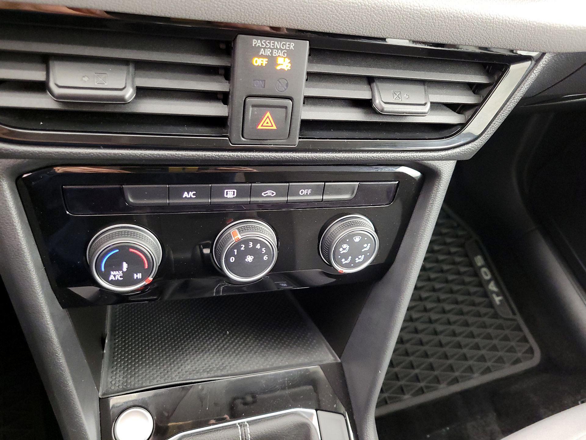 Thumbnail: 2023 Volkswagen Taos - 16