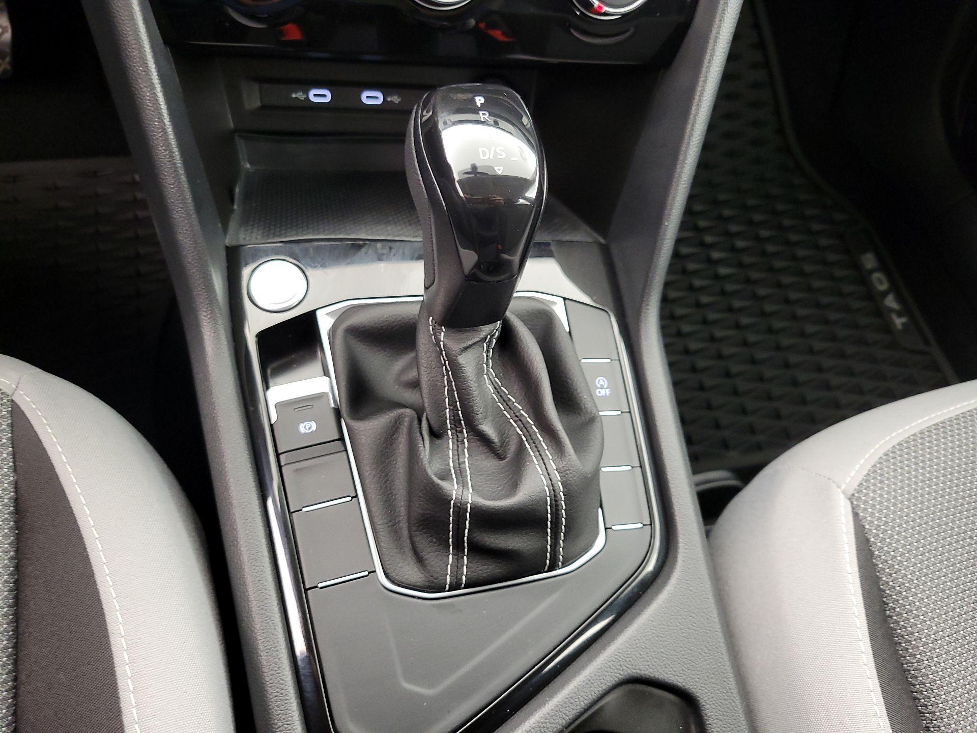 Thumbnail: 2023 Volkswagen Taos - 17