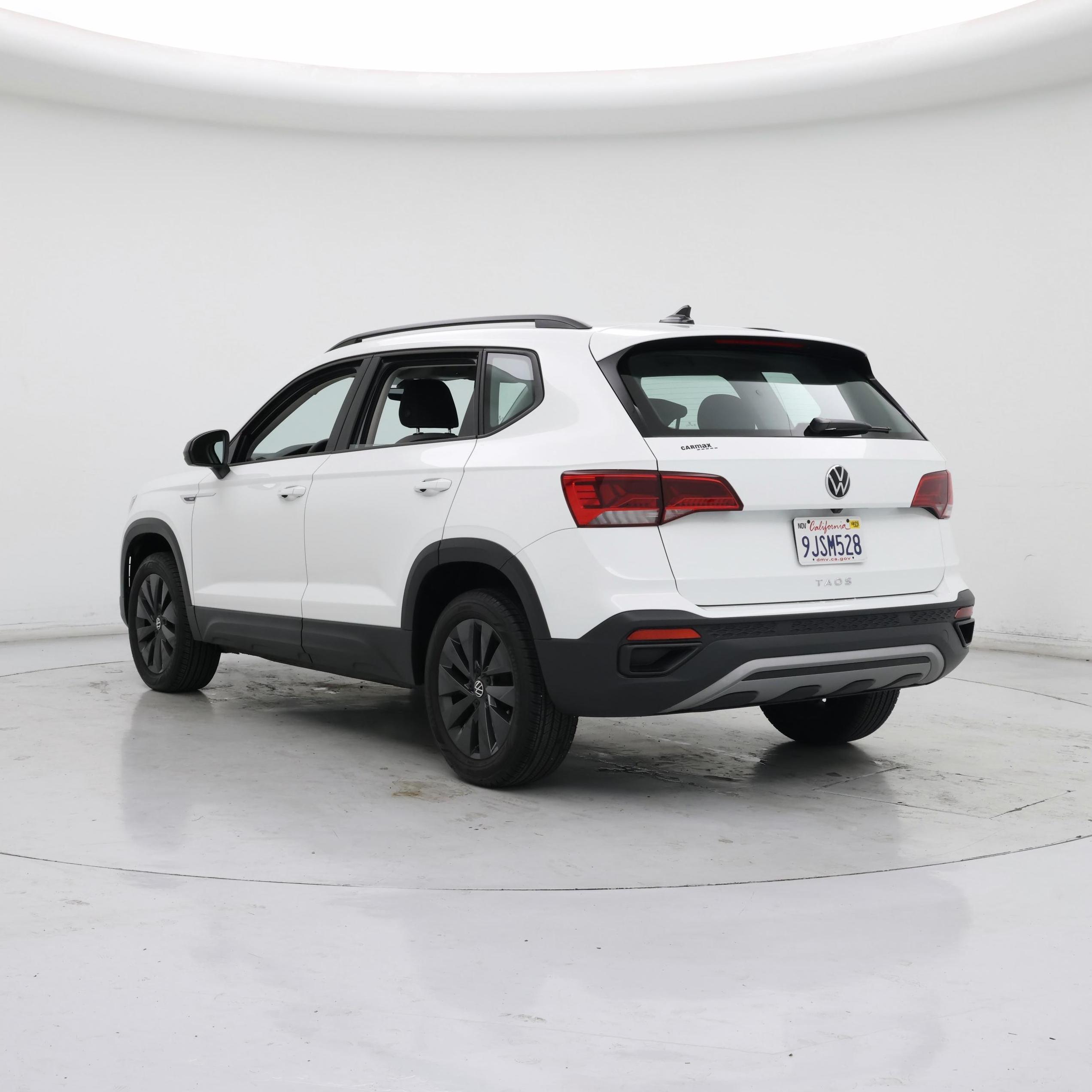 Thumbnail: 2023 Volkswagen Taos - 2