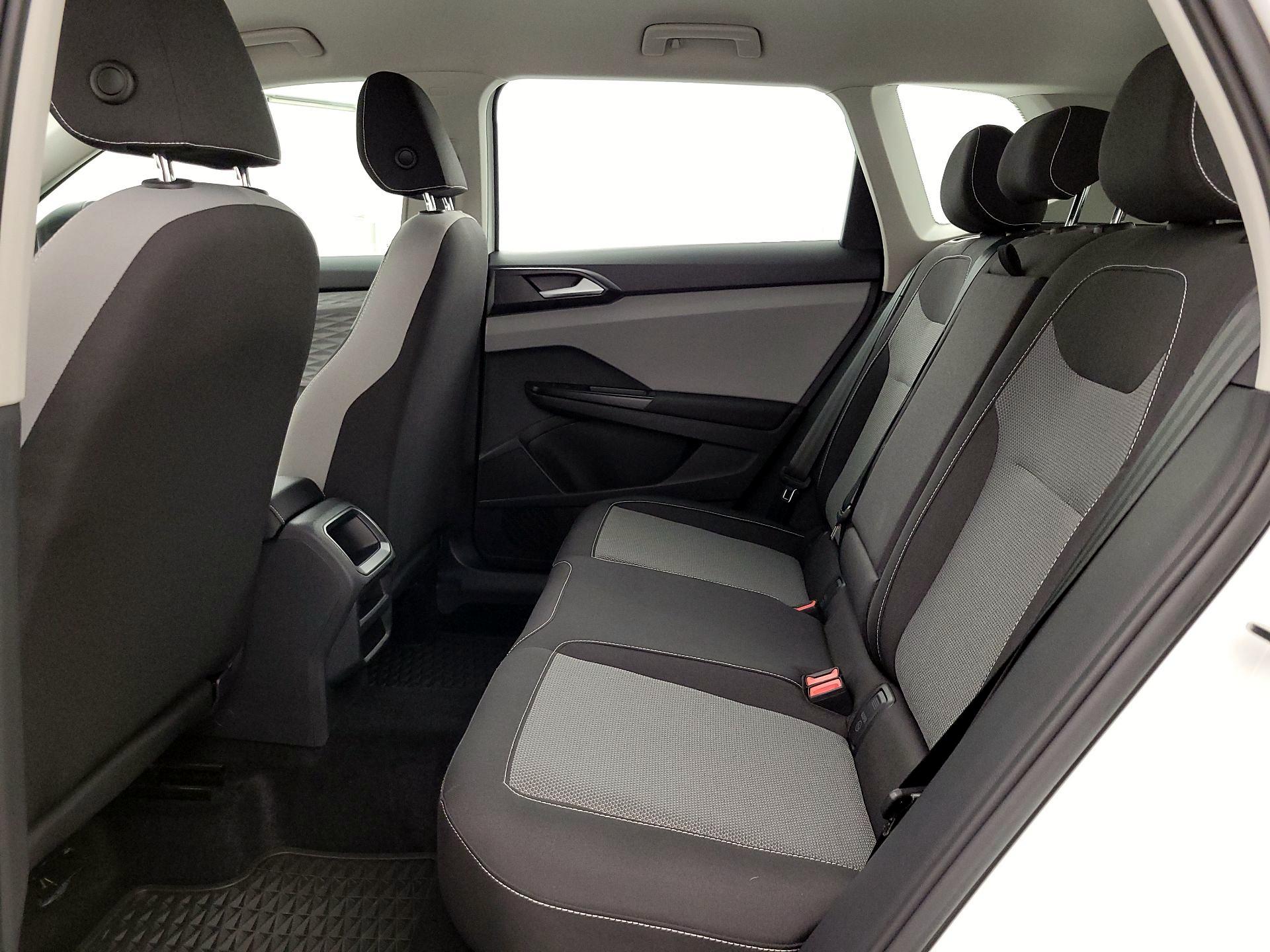 Thumbnail: 2023 Volkswagen Taos - 19