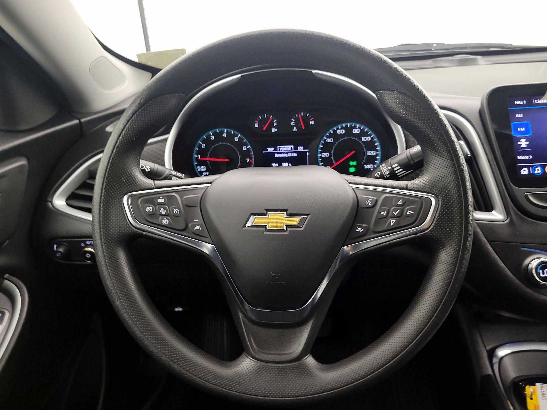 Thumbnail: 2023 Chevrolet Malibu - 10