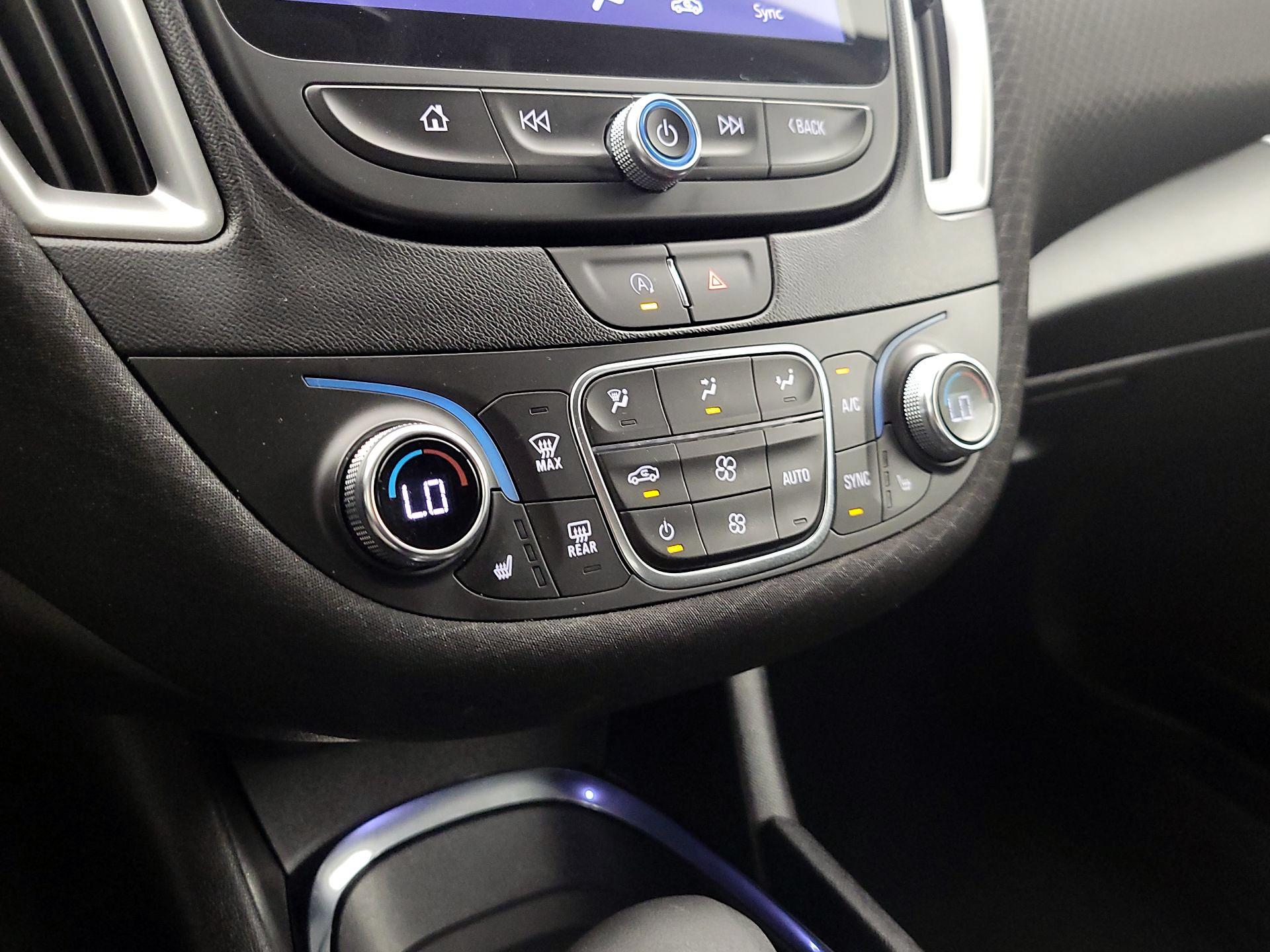 Thumbnail: 2023 Chevrolet Malibu - 16