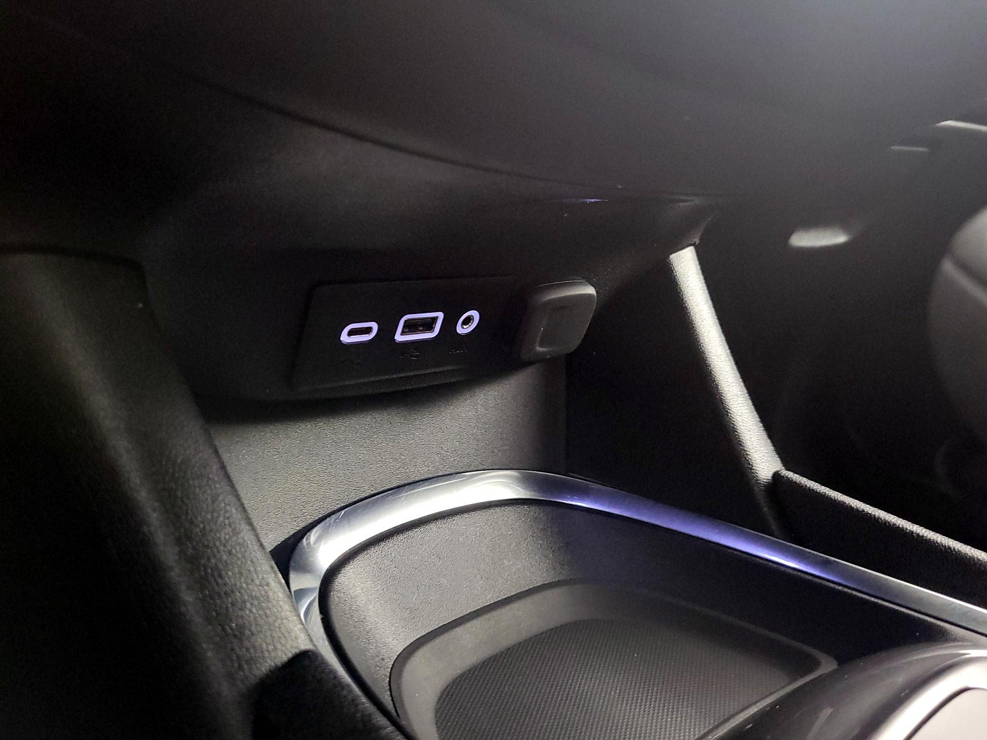 Thumbnail: 2023 Chevrolet Malibu - 18