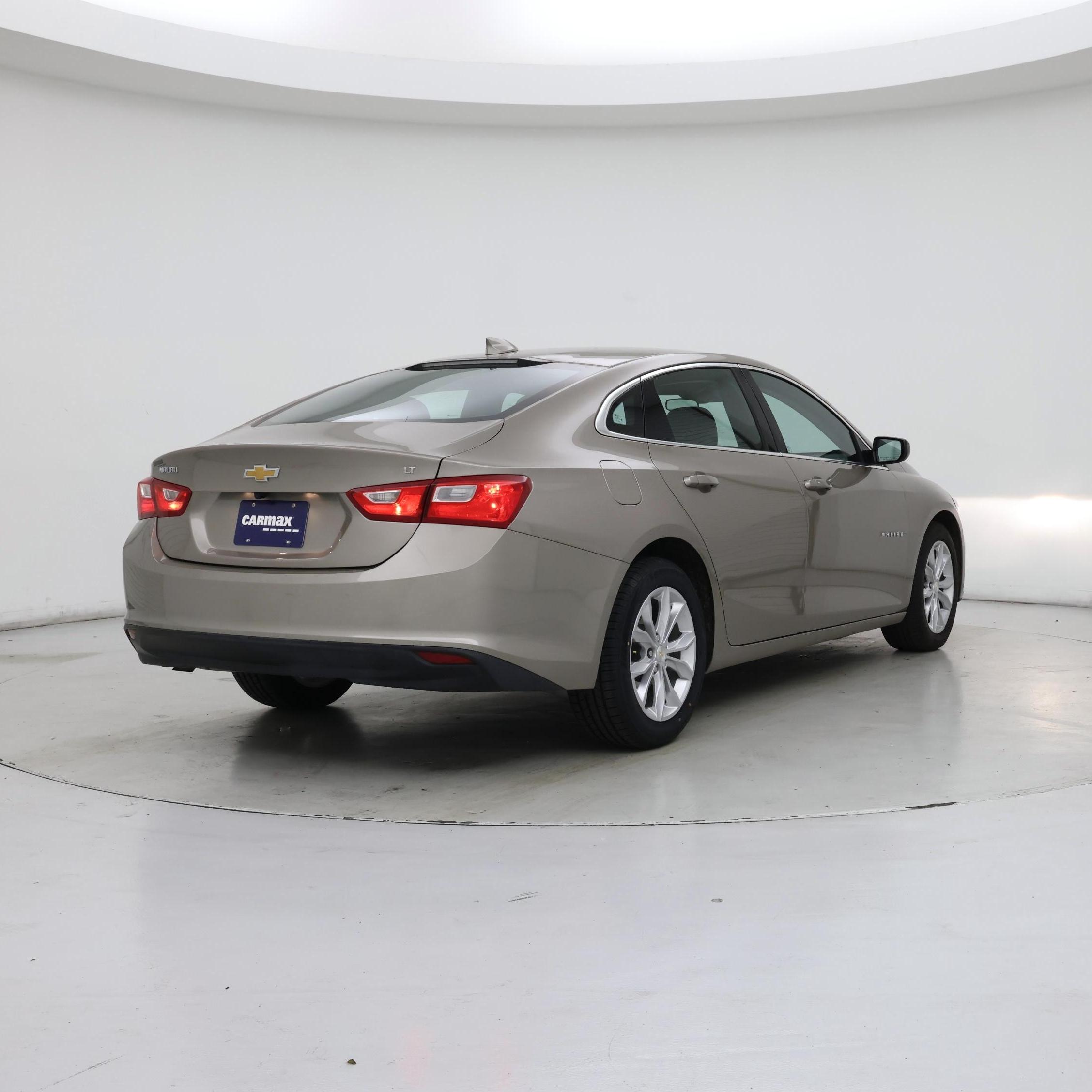 Thumbnail: 2023 Chevrolet Malibu - 8