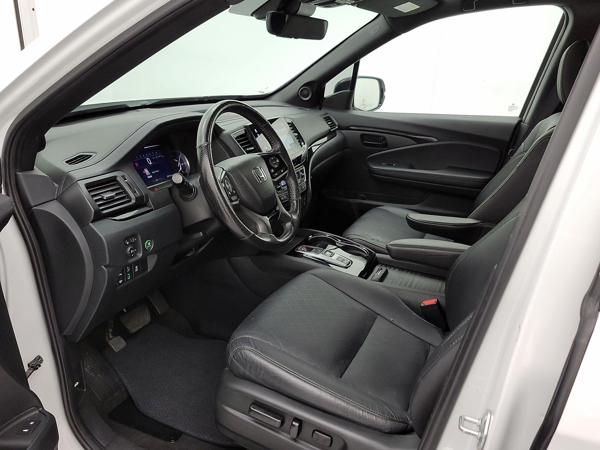 Thumbnail: 2023 Honda Passport - 11