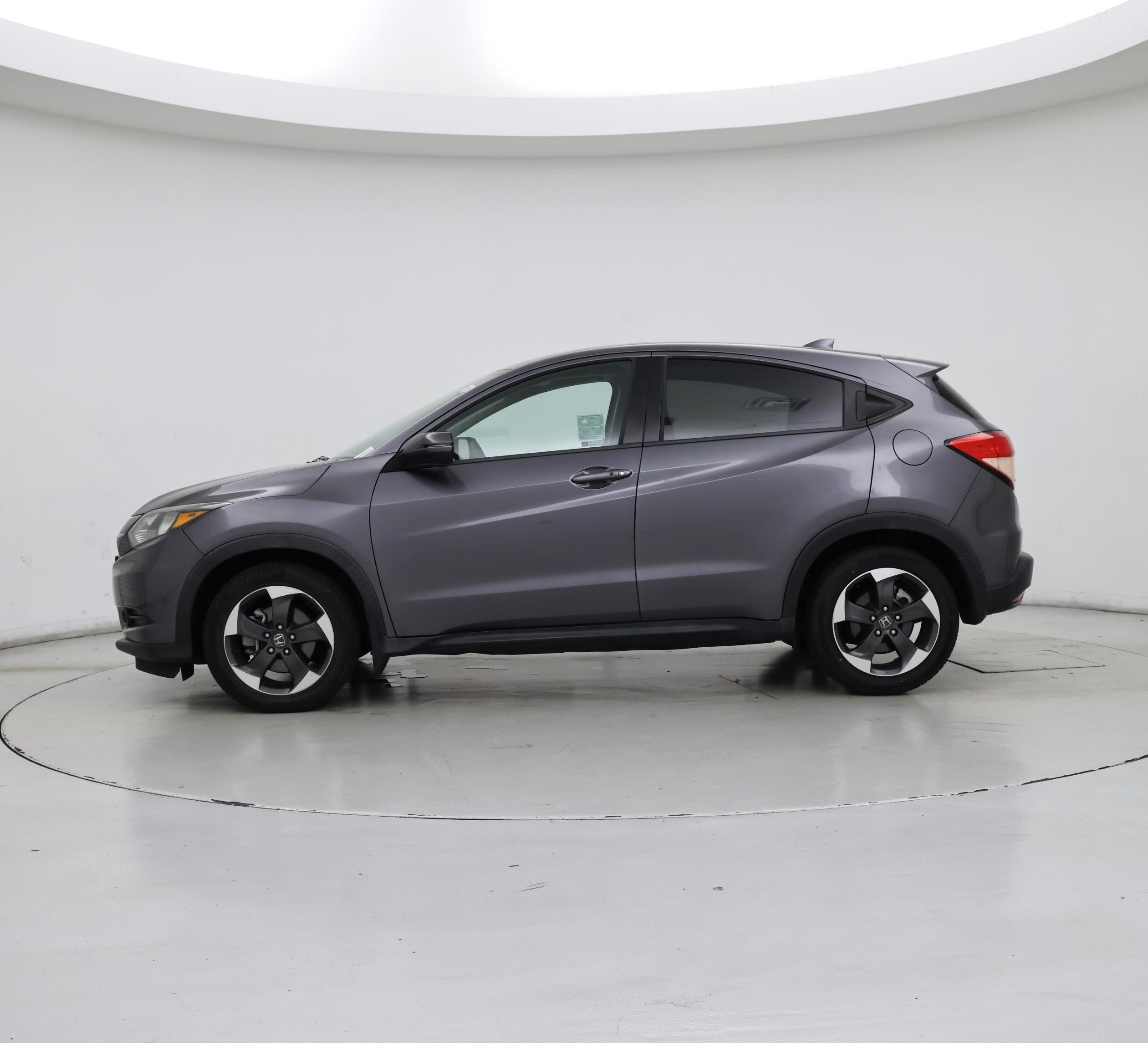 Thumbnail: 2018 Honda HR-V - 3