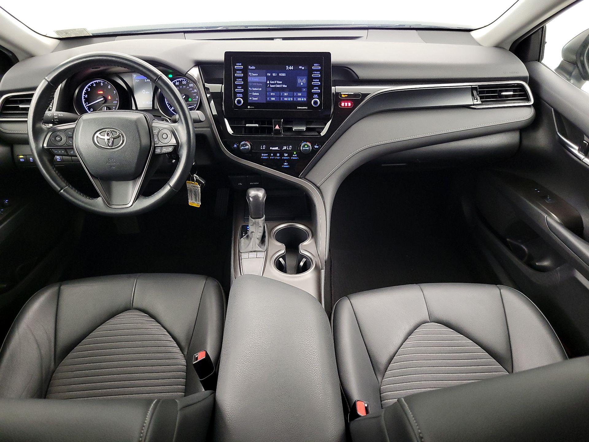 Thumbnail: 2022 Toyota Camry - 9