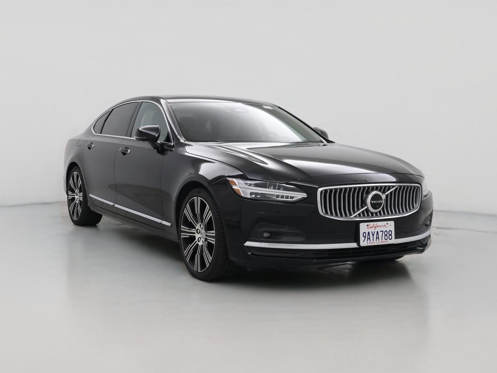 2022 Volvo S90