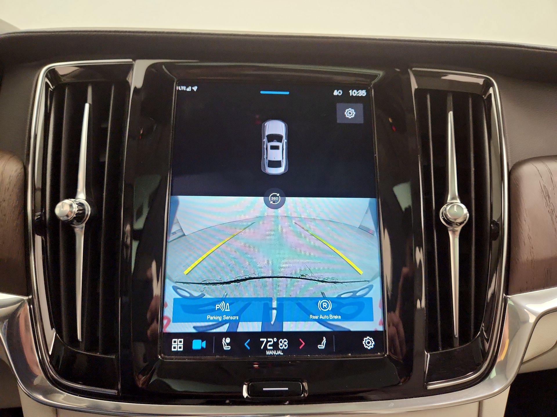 Thumbnail: 2022 Volvo S90 - 15