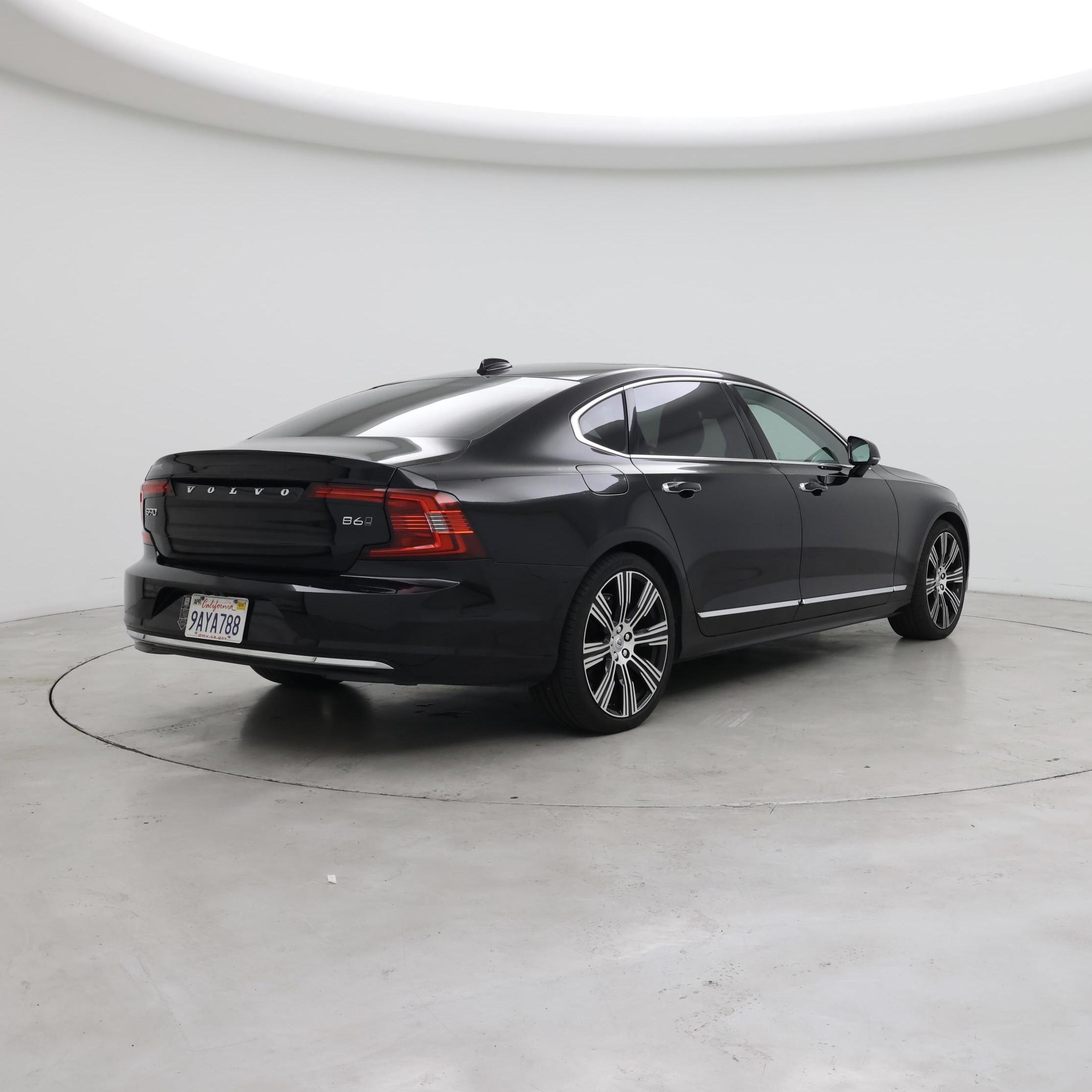 Thumbnail: 2022 Volvo S90 - 8